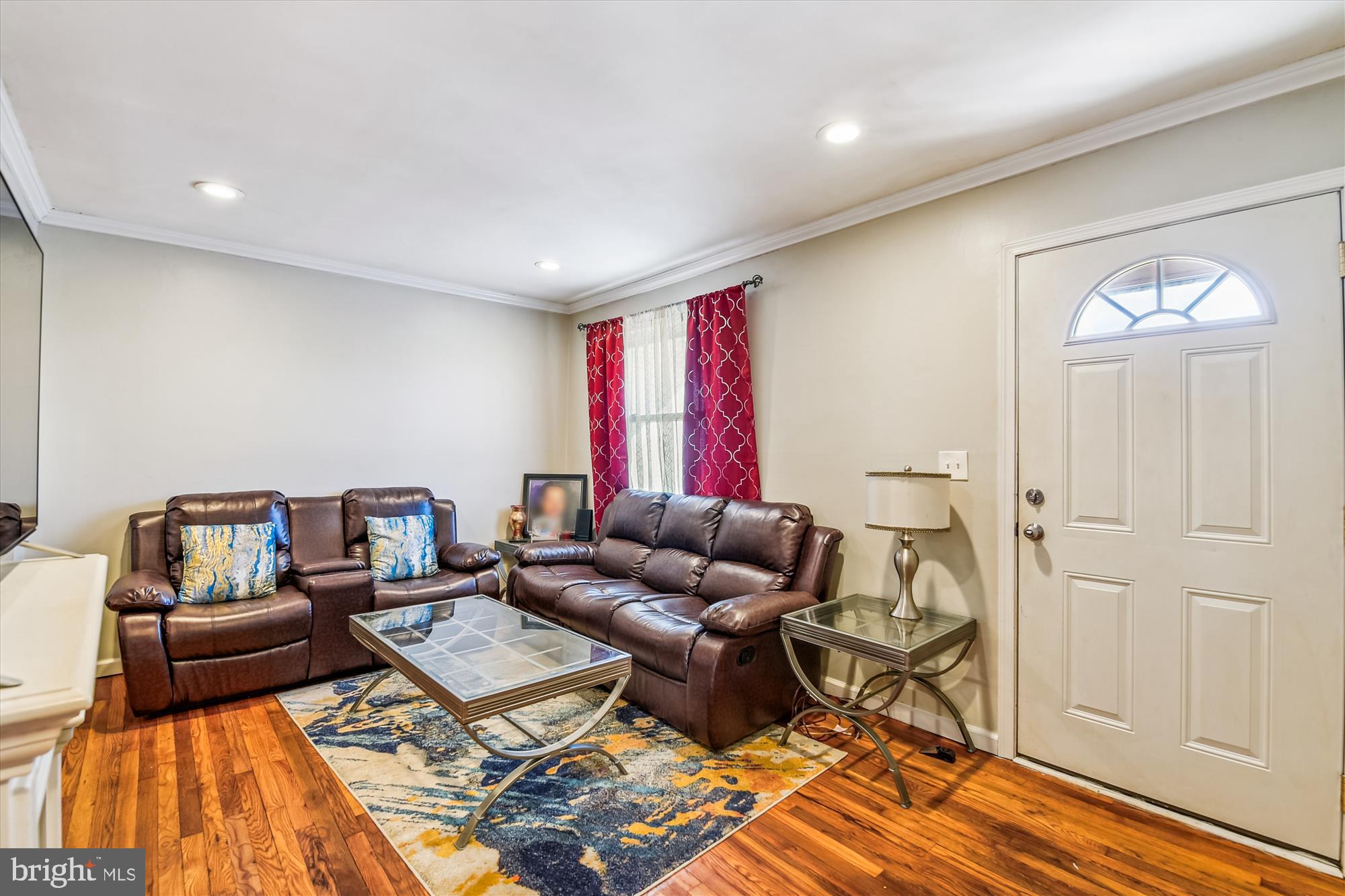 ELMWOOD - Residential