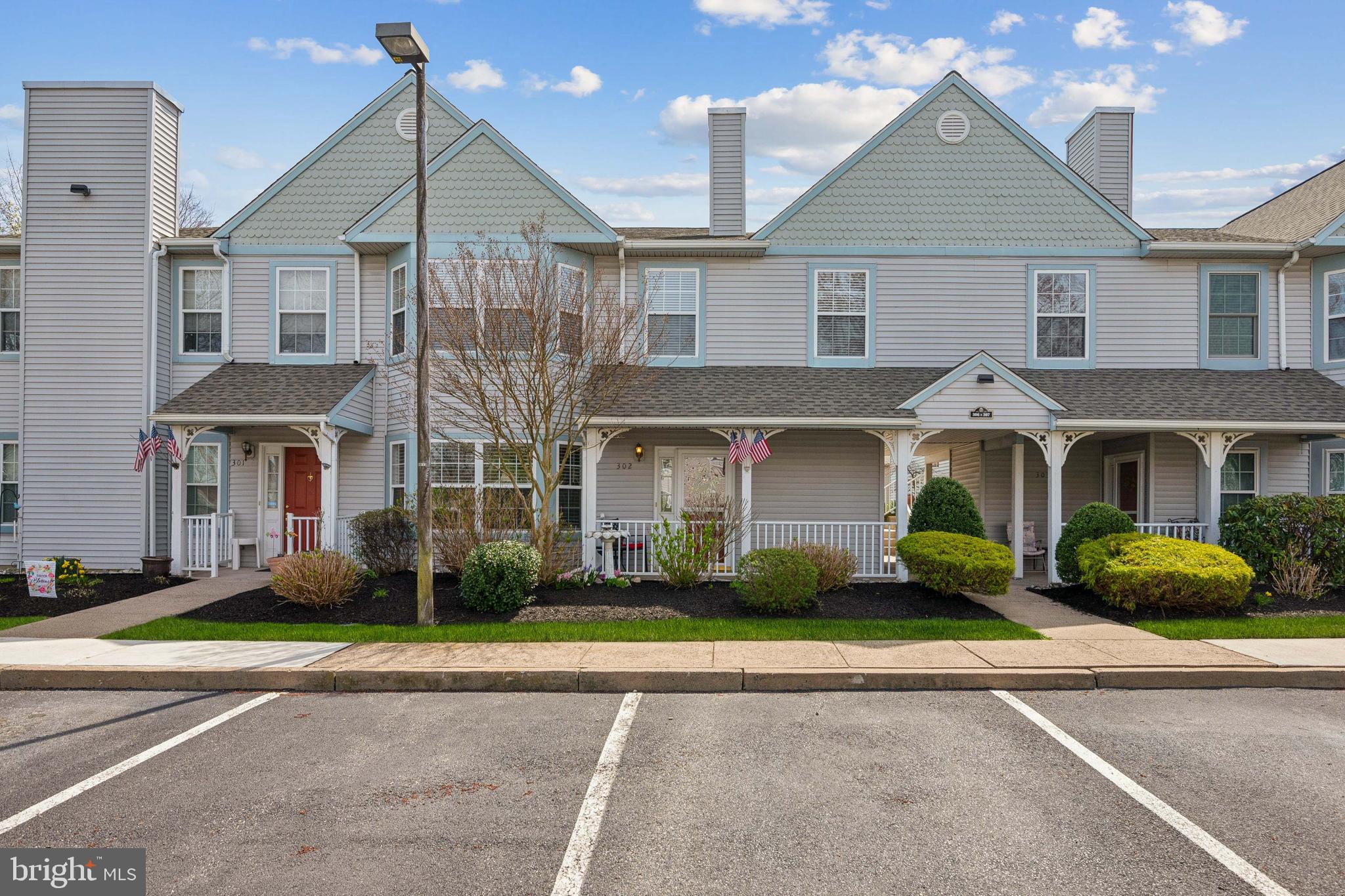 302 SWEETWATER DRIVE