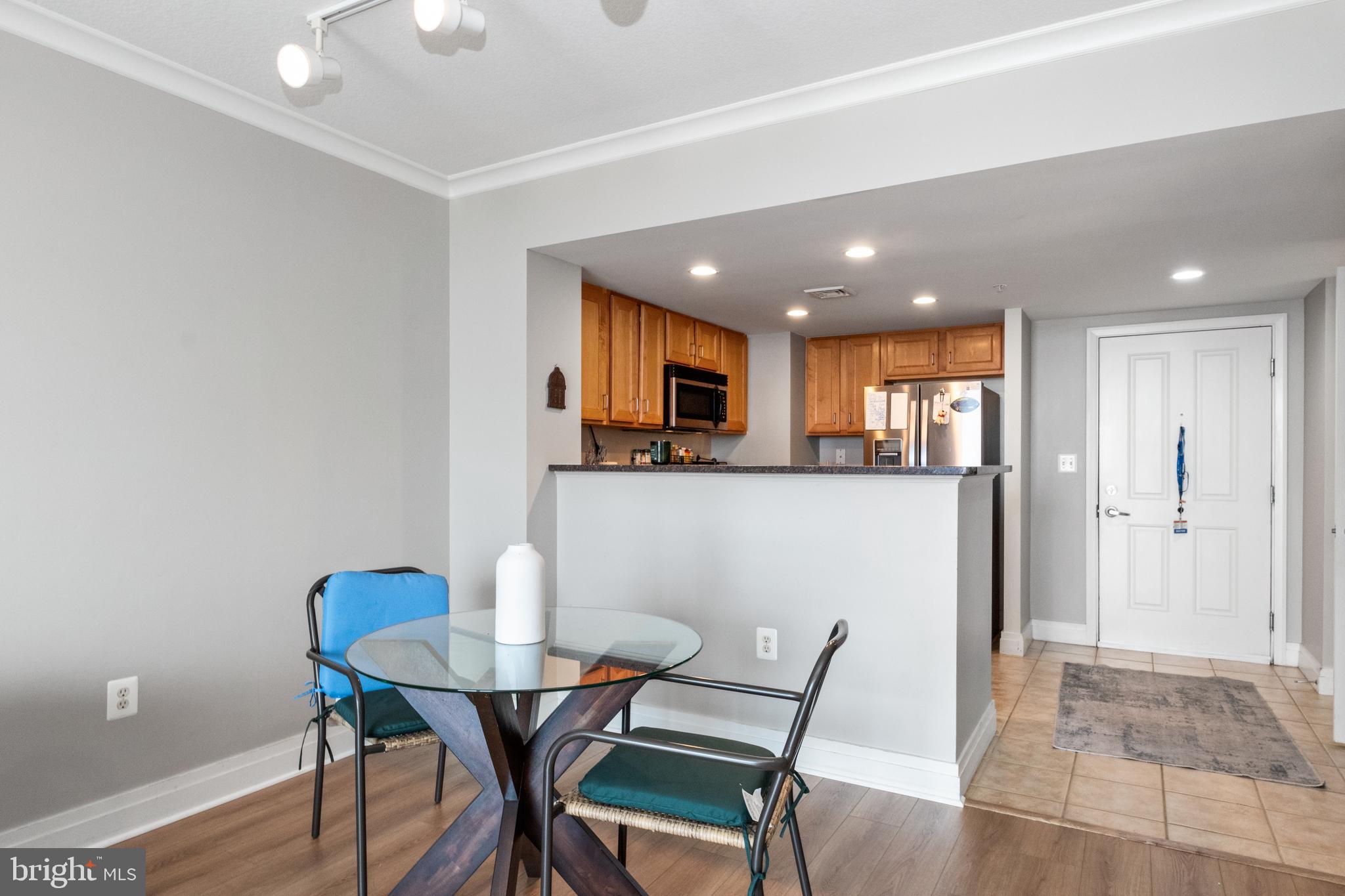 DOWNTOWN - Residential