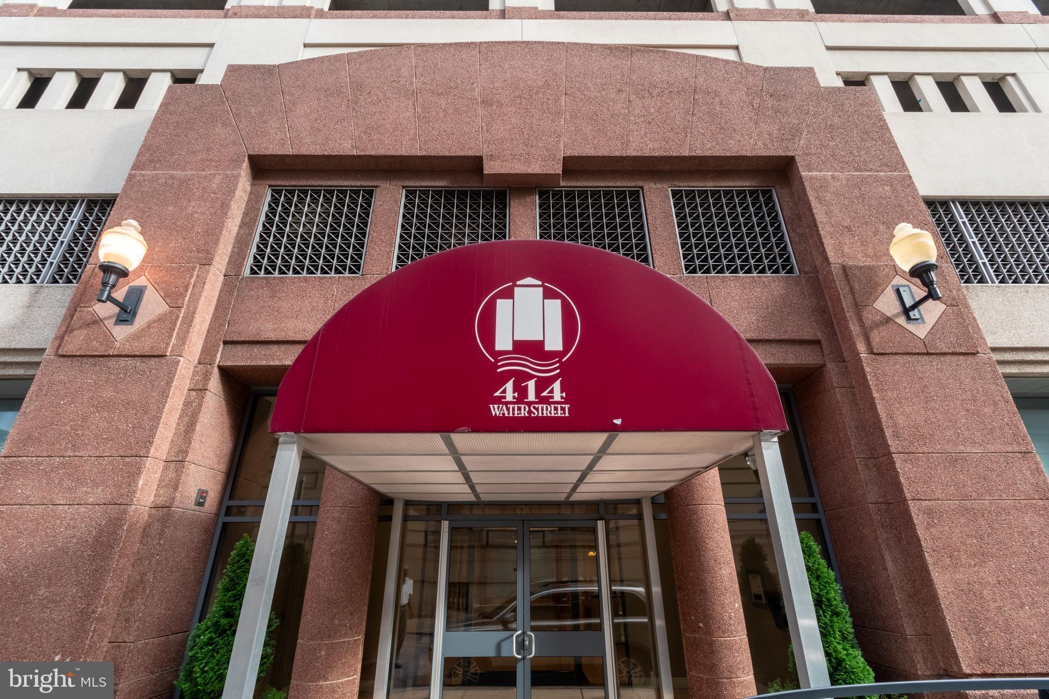 DOWNTOWN - Residential