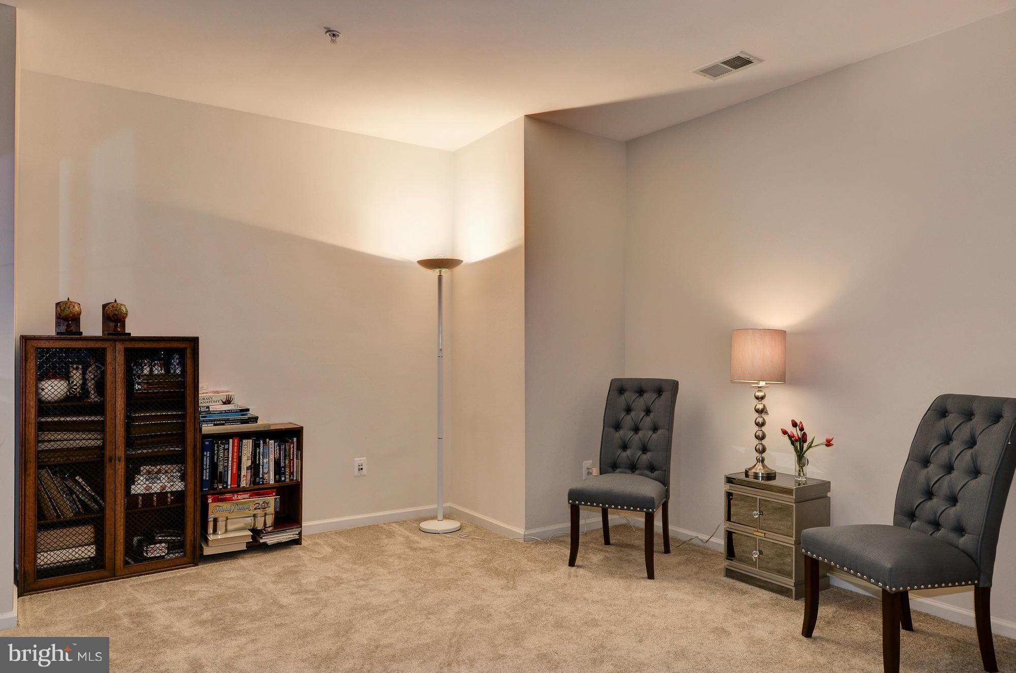 KING FARM IRVINGTON - Residential