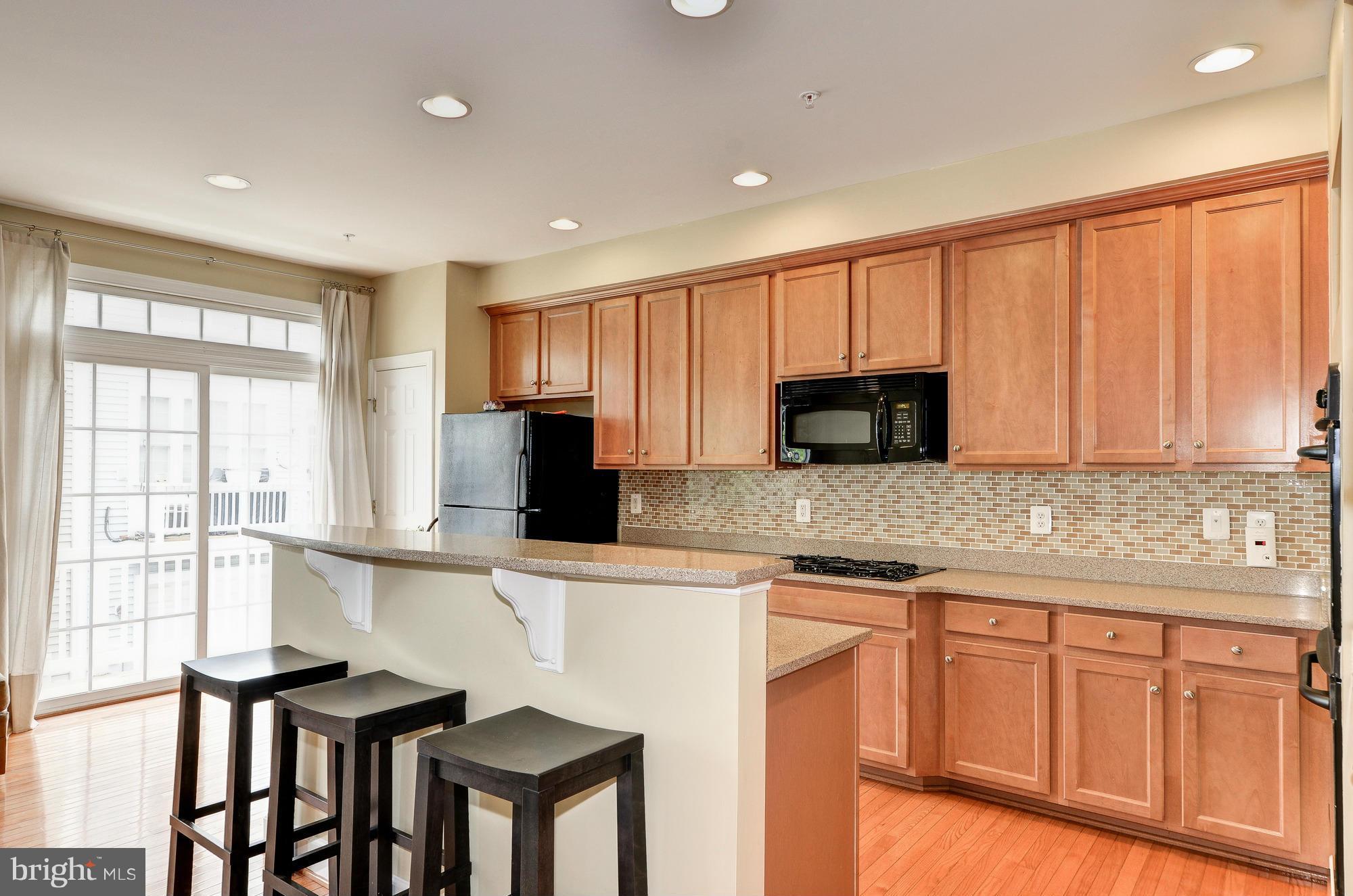 KING FARM IRVINGTON - Residential