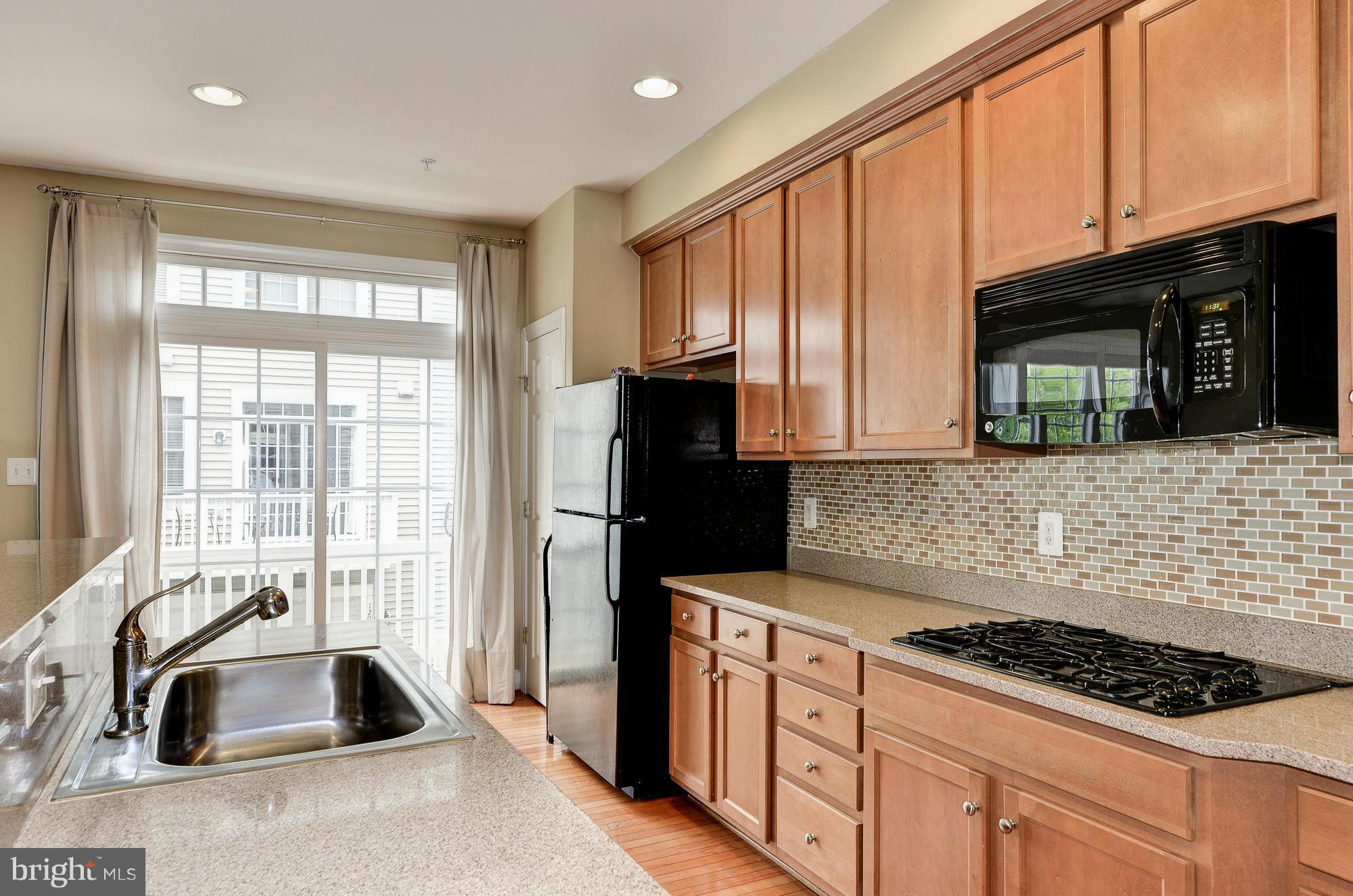 KING FARM IRVINGTON - Residential