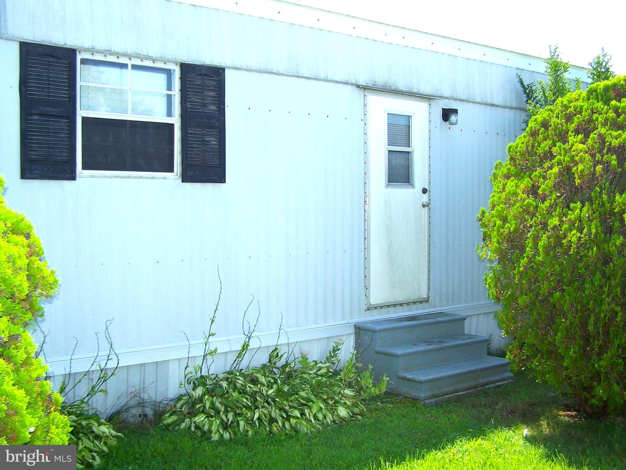 105 OYSTER LANE