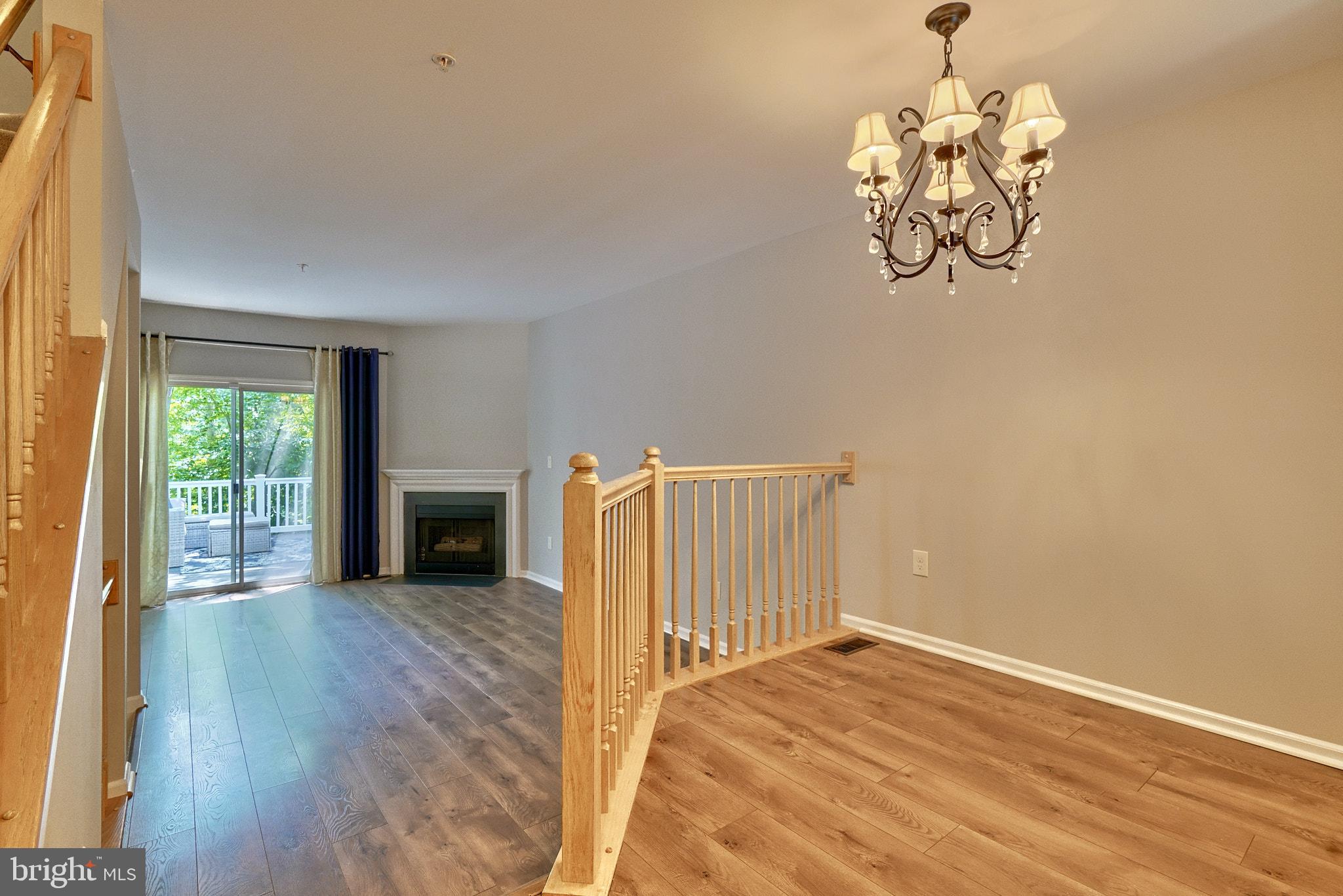 RUSSETT - Residential