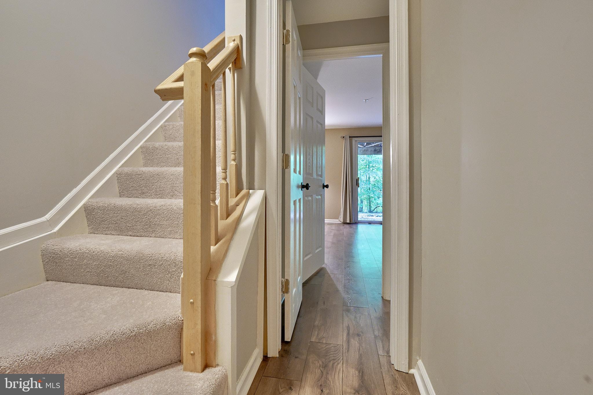 RUSSETT - Residential