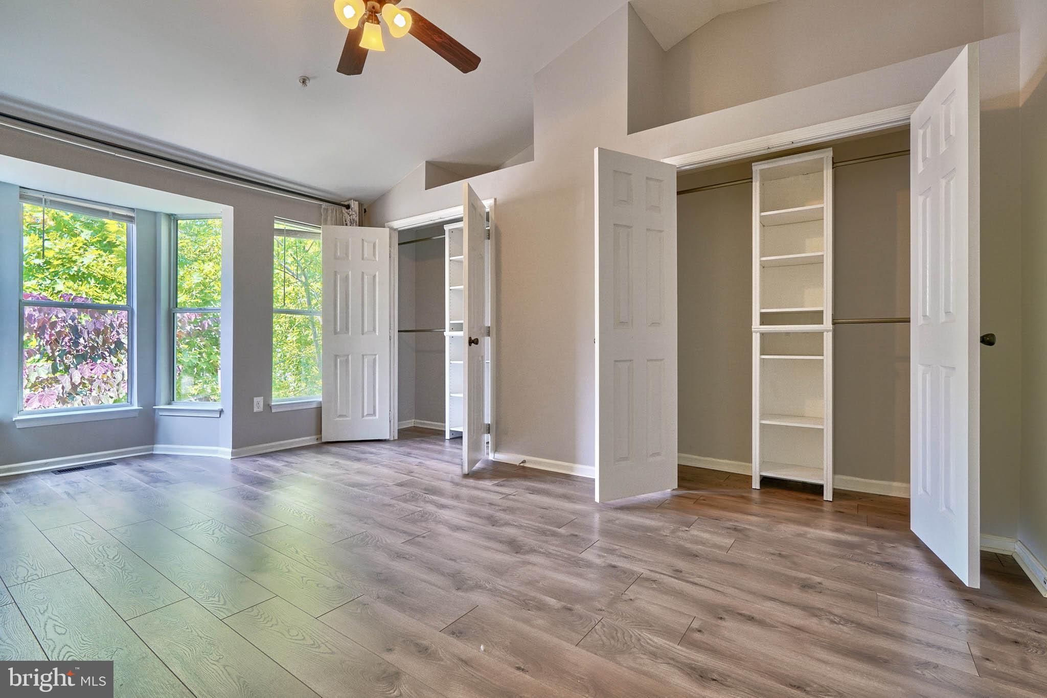 RUSSETT - Residential