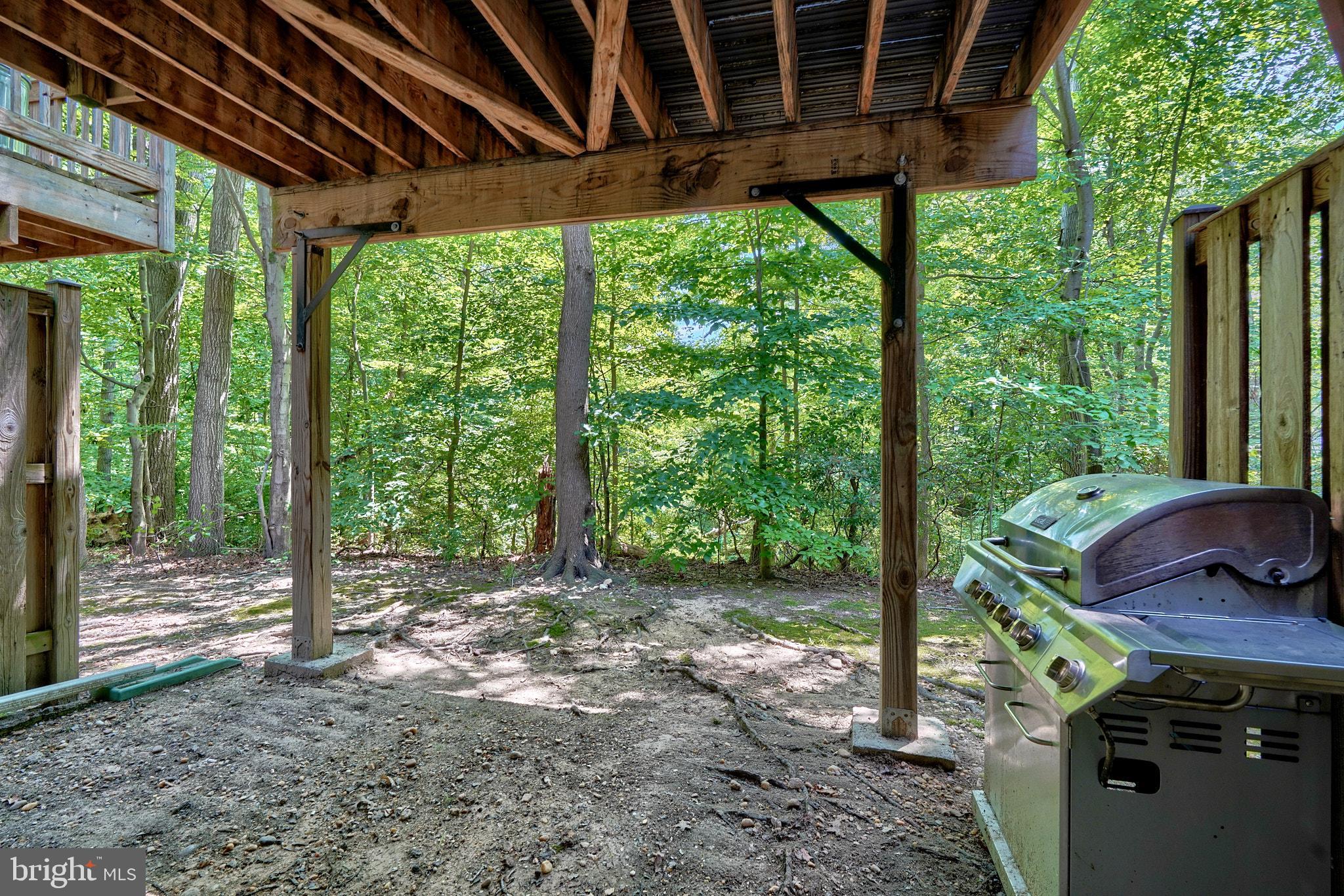 RUSSETT - Residential