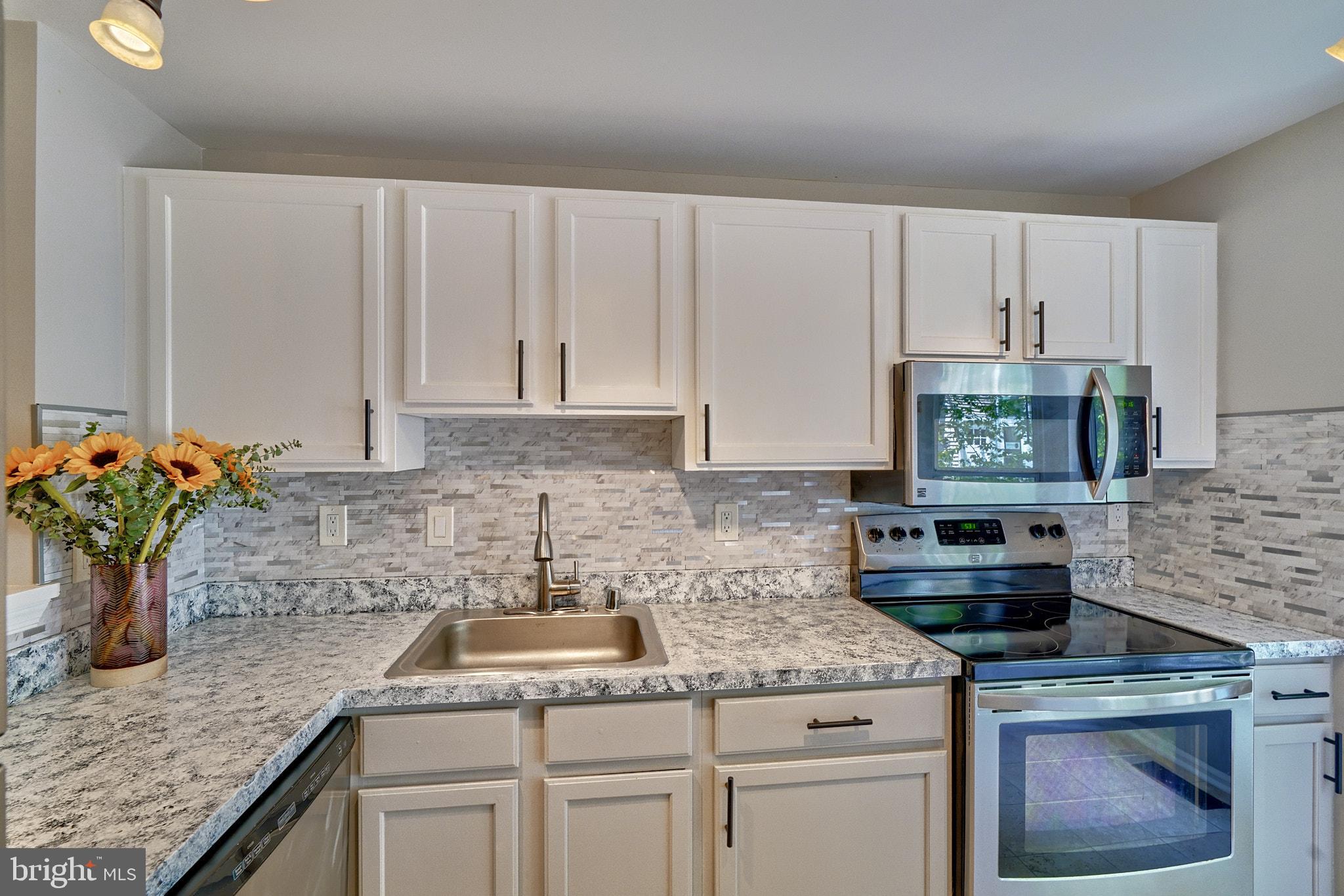 RUSSETT - Residential