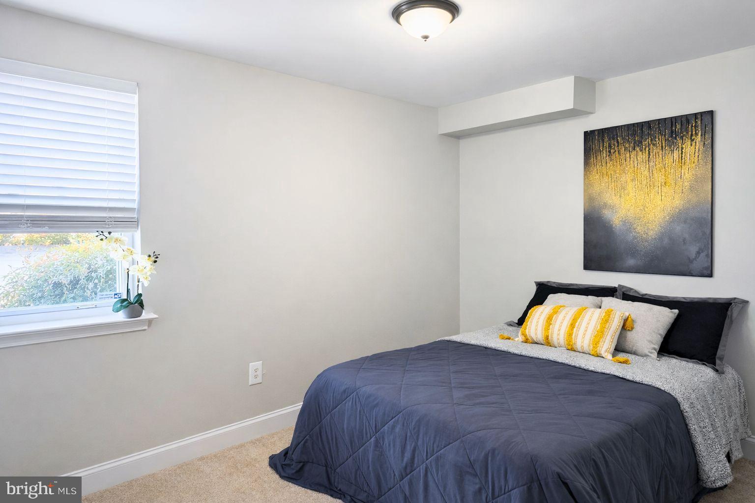 OLD TOWNE VILLAGE CONDOMINIUMS - Residential