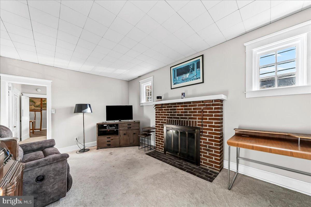 MEDIA - Residential Income