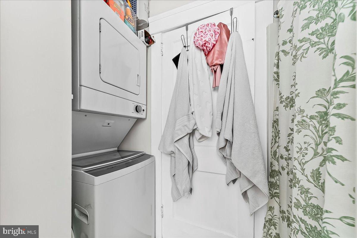 MEDIA - Residential Income