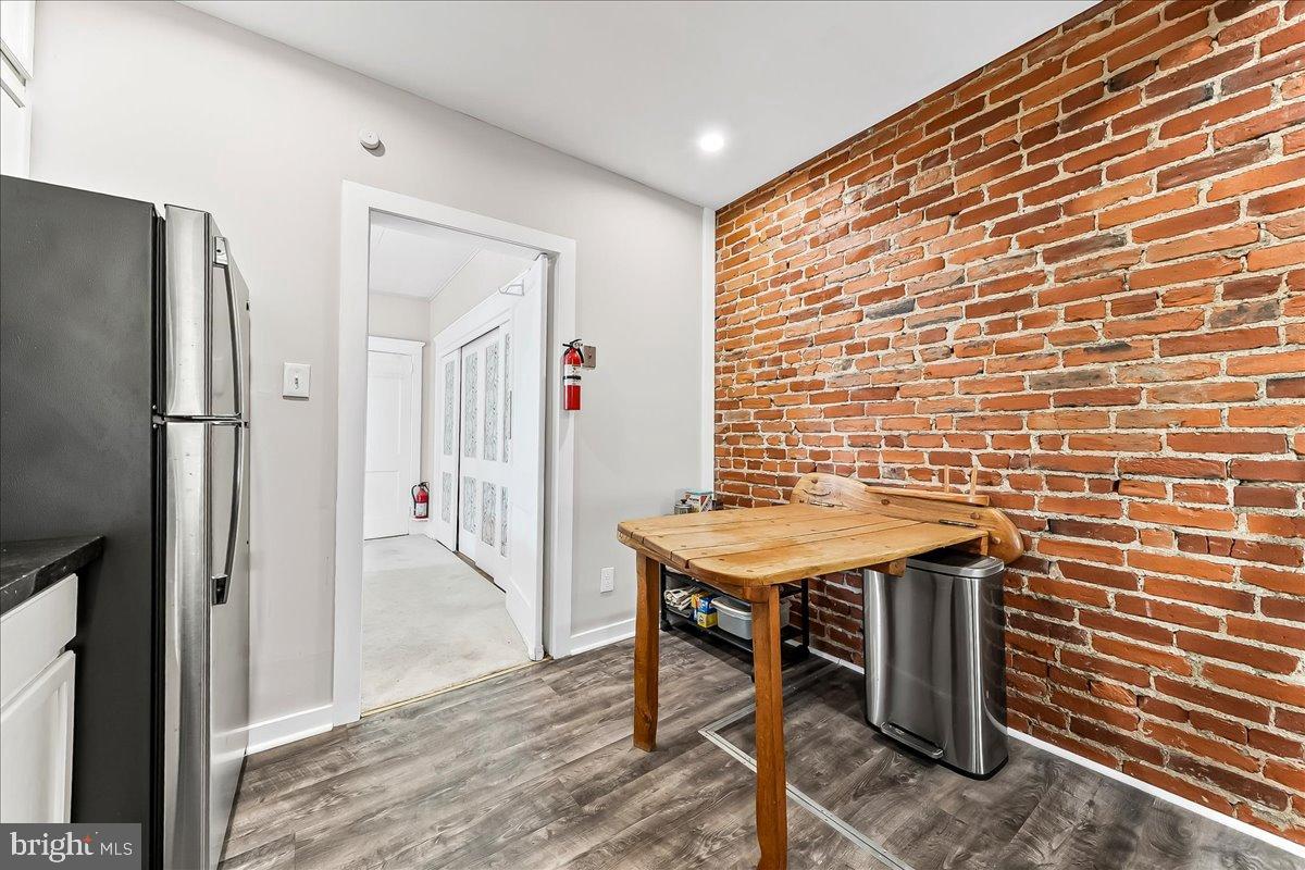 MEDIA - Residential Income