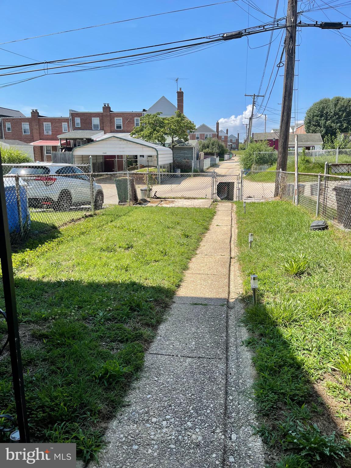 EASTFIELD - Residential Lease