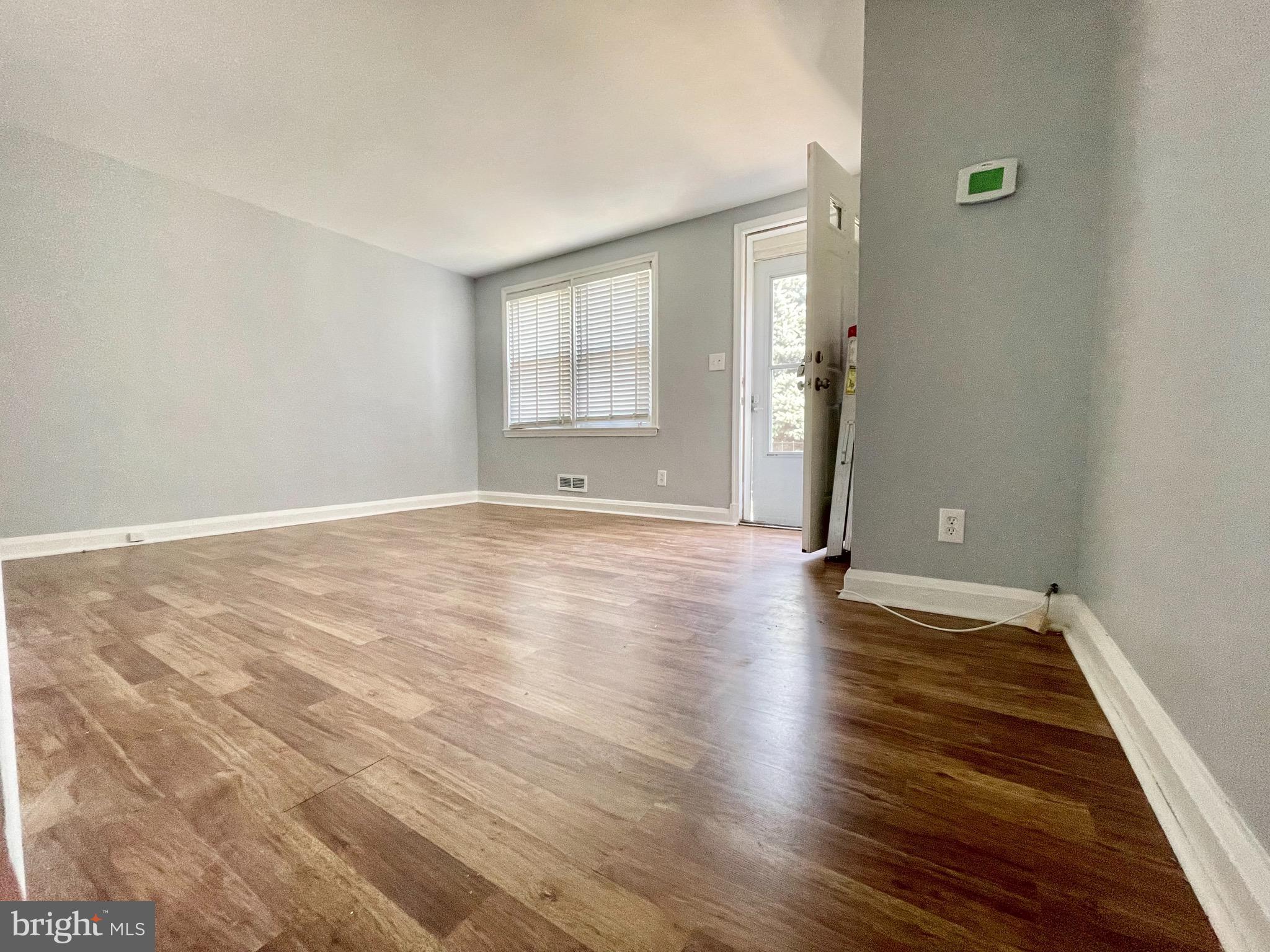 EASTFIELD - Residential Lease