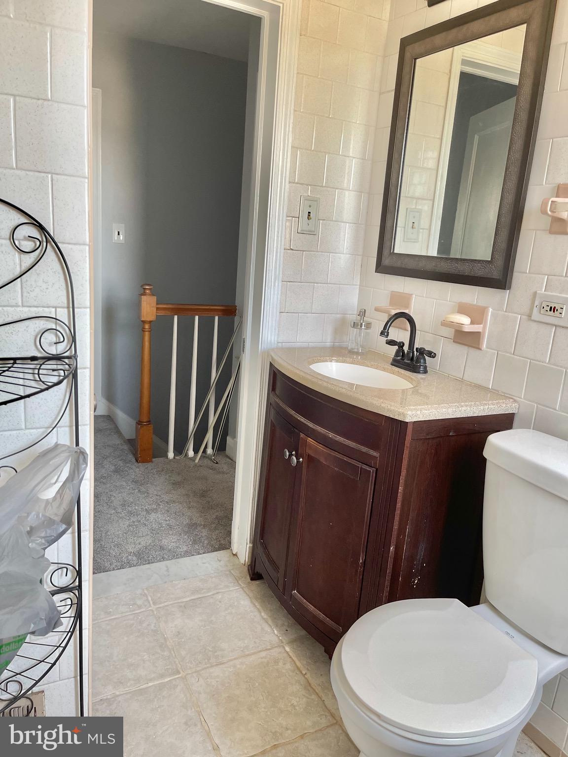 EASTFIELD - Residential Lease