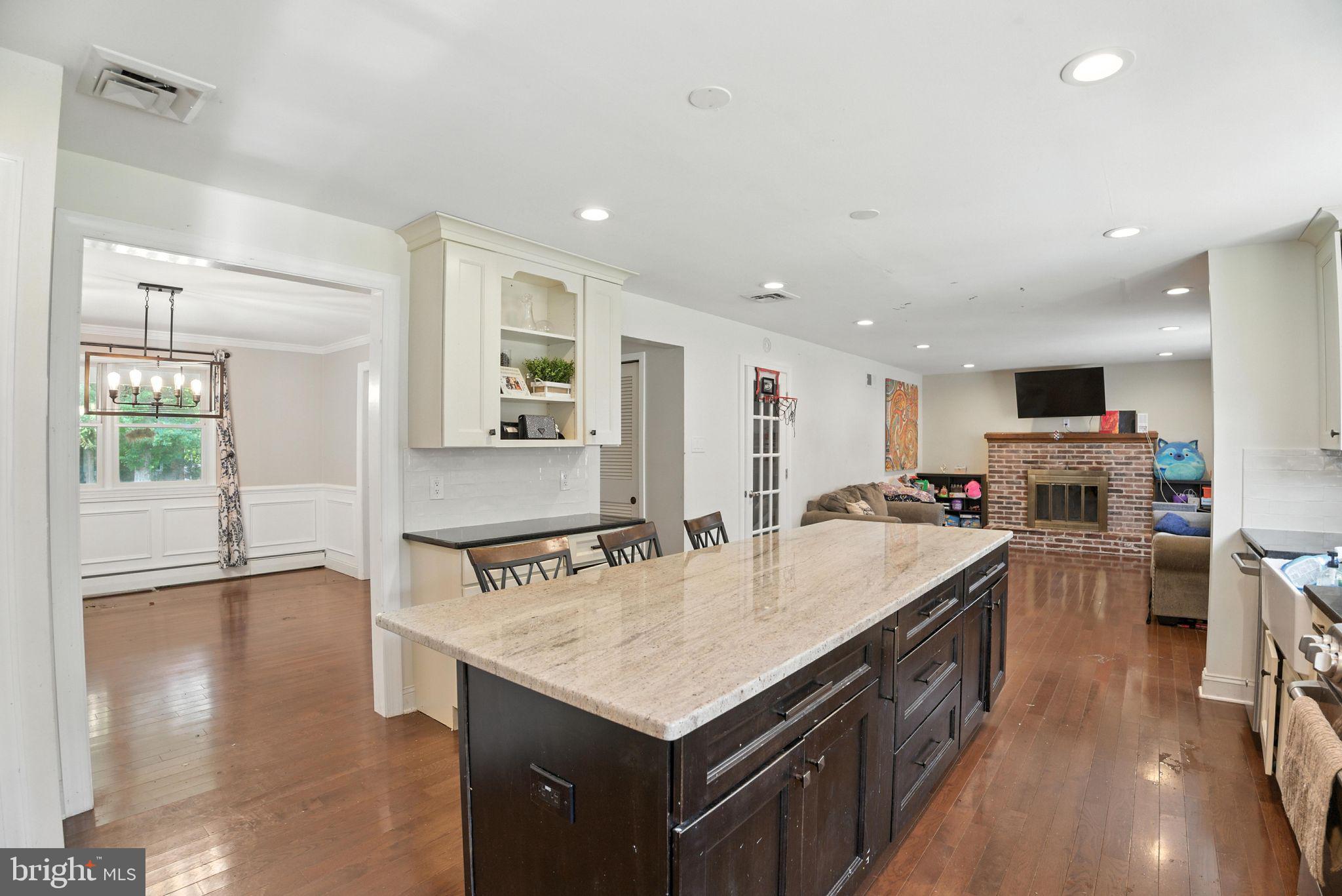 2549 ARROWHEAD DRIVE