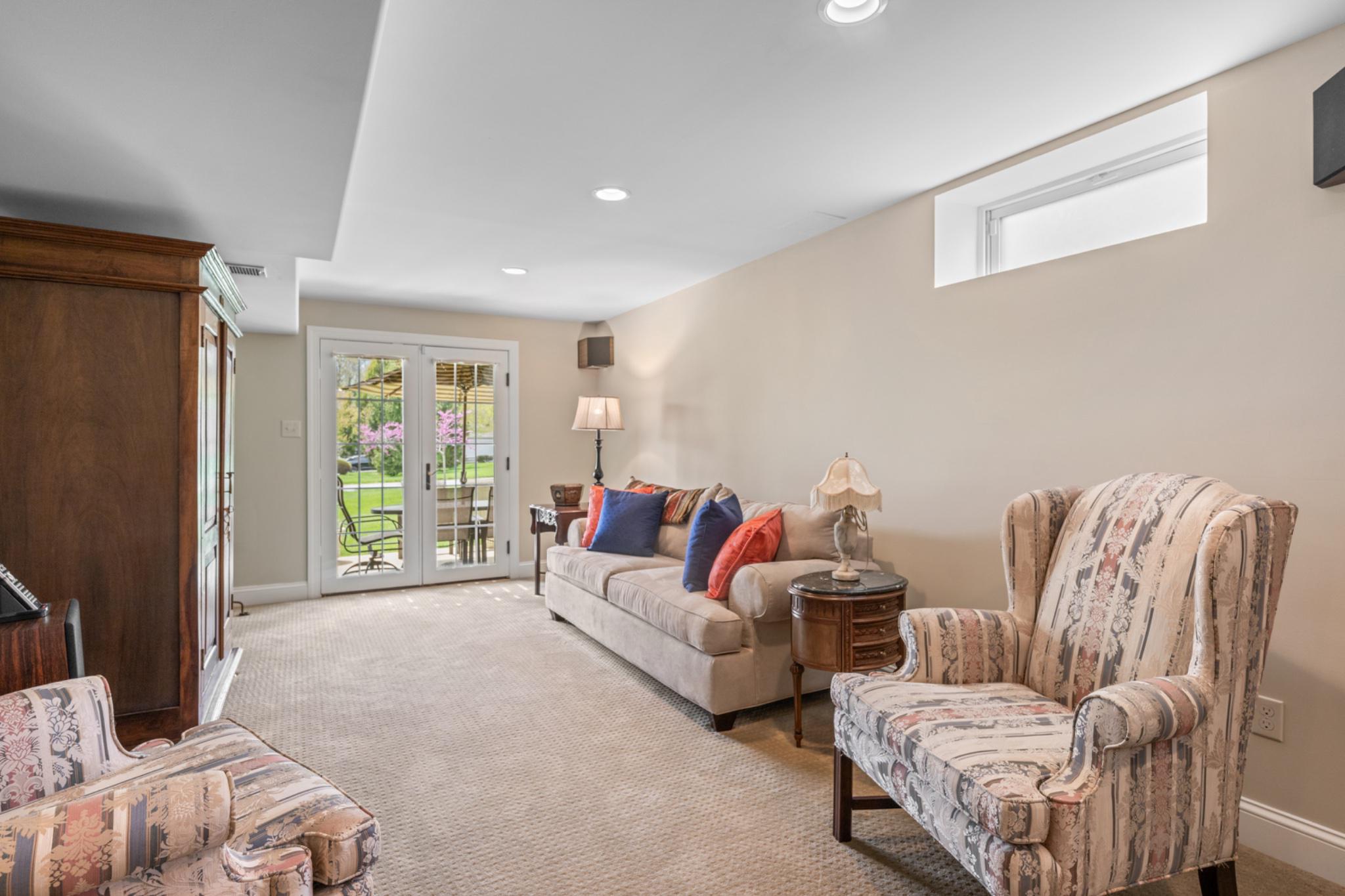 WEATHERSTONE - Residential