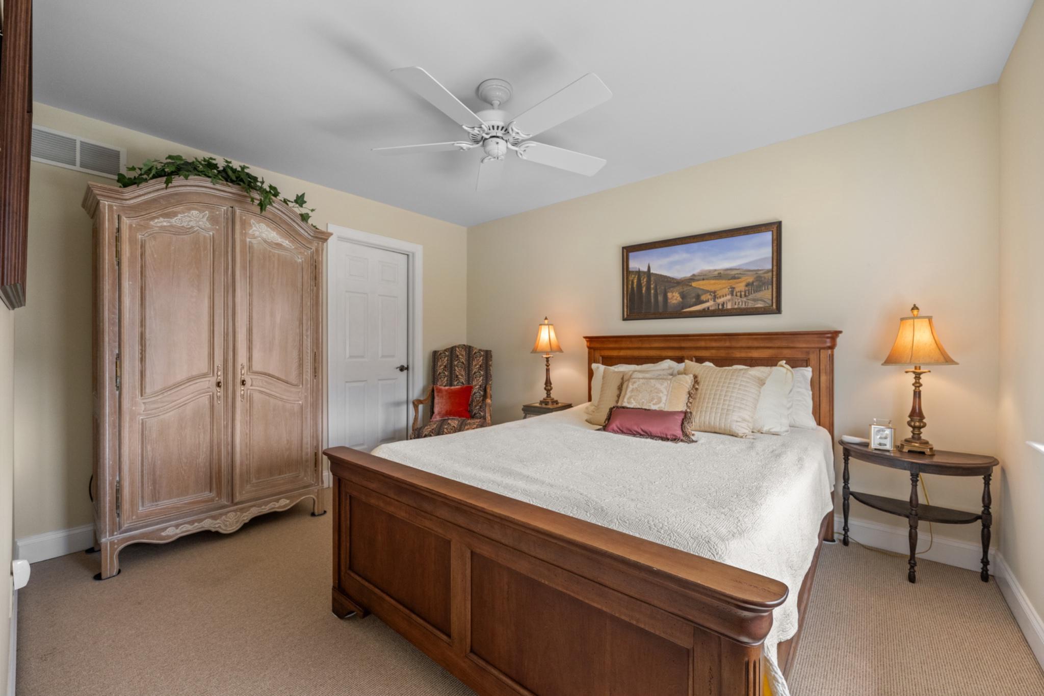 WEATHERSTONE - Residential