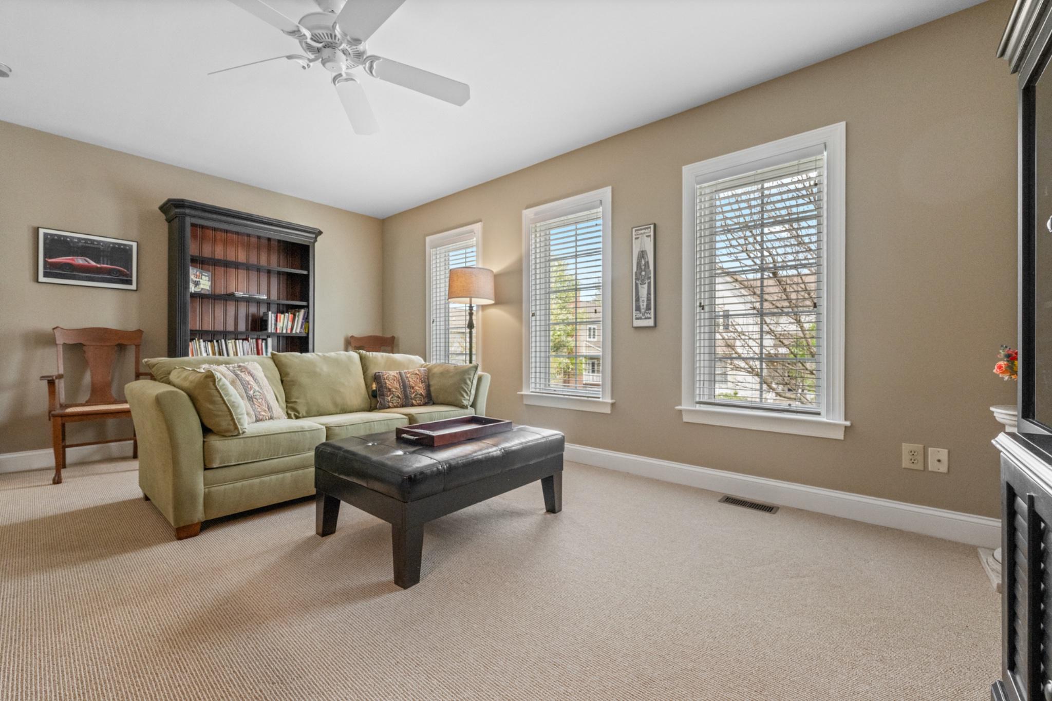 WEATHERSTONE - Residential