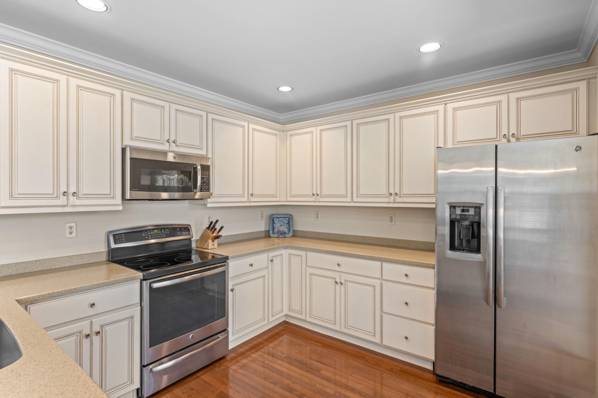 WEATHERSTONE - Residential