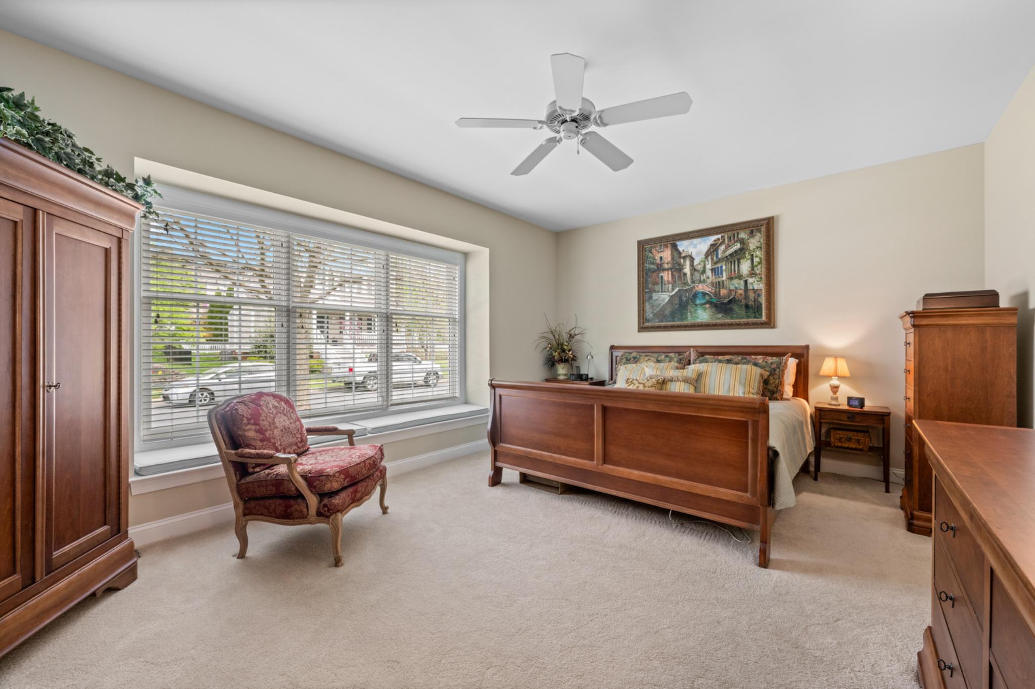 WEATHERSTONE - Residential