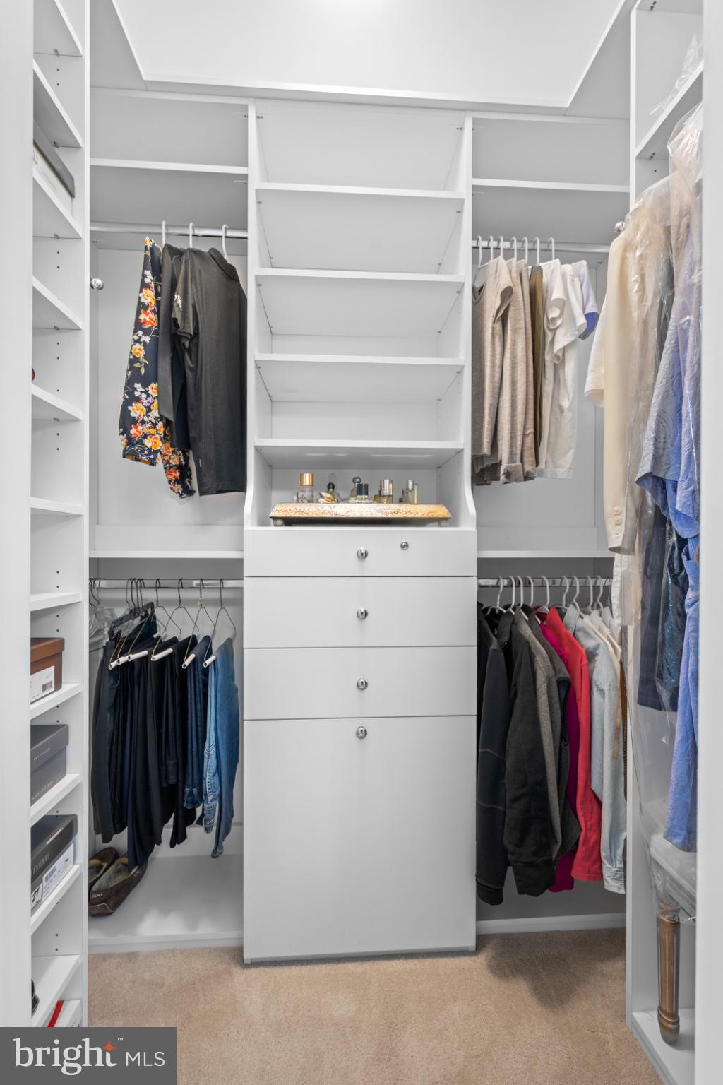 WEATHERSTONE - Residential