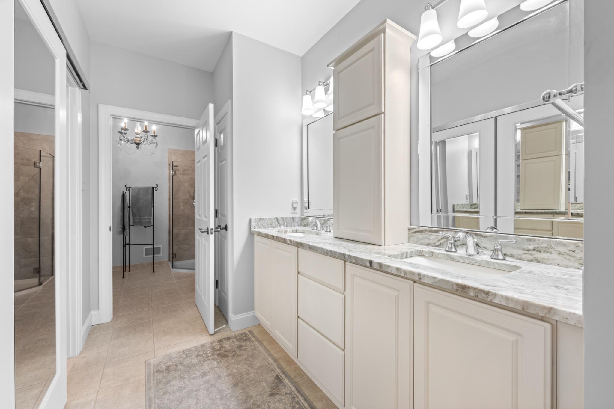 WEATHERSTONE - Residential