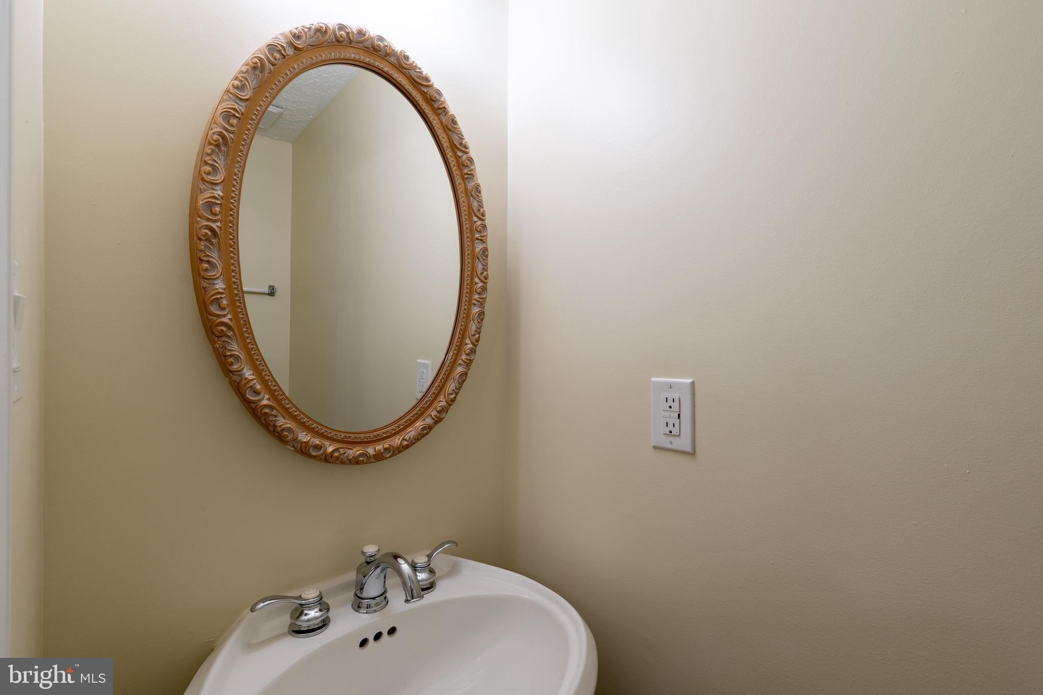 MILL CREEK SOUTH - Residential