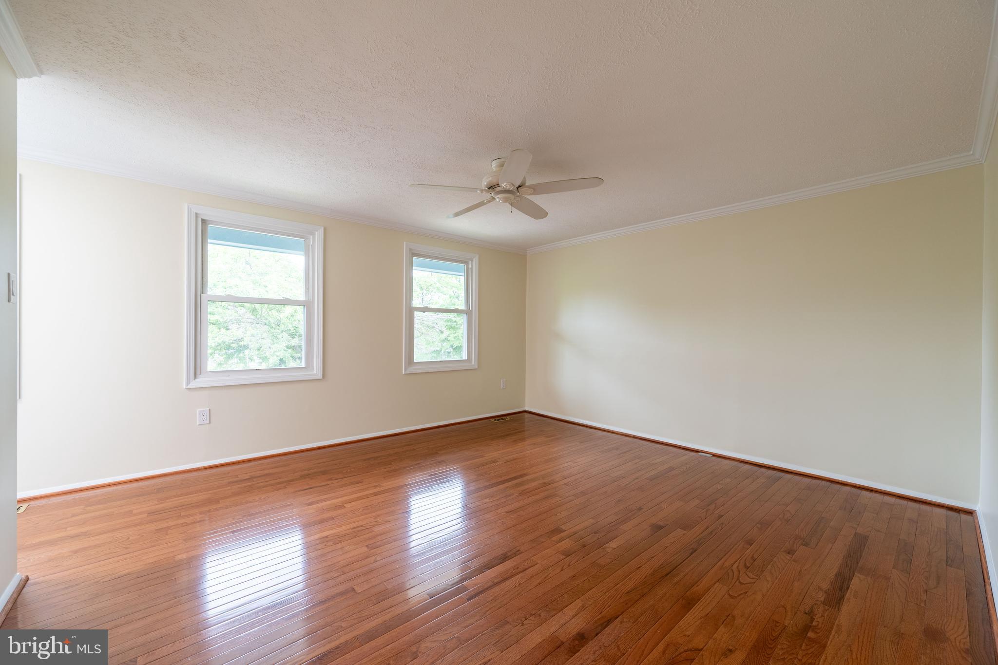 MILL CREEK SOUTH - Residential
