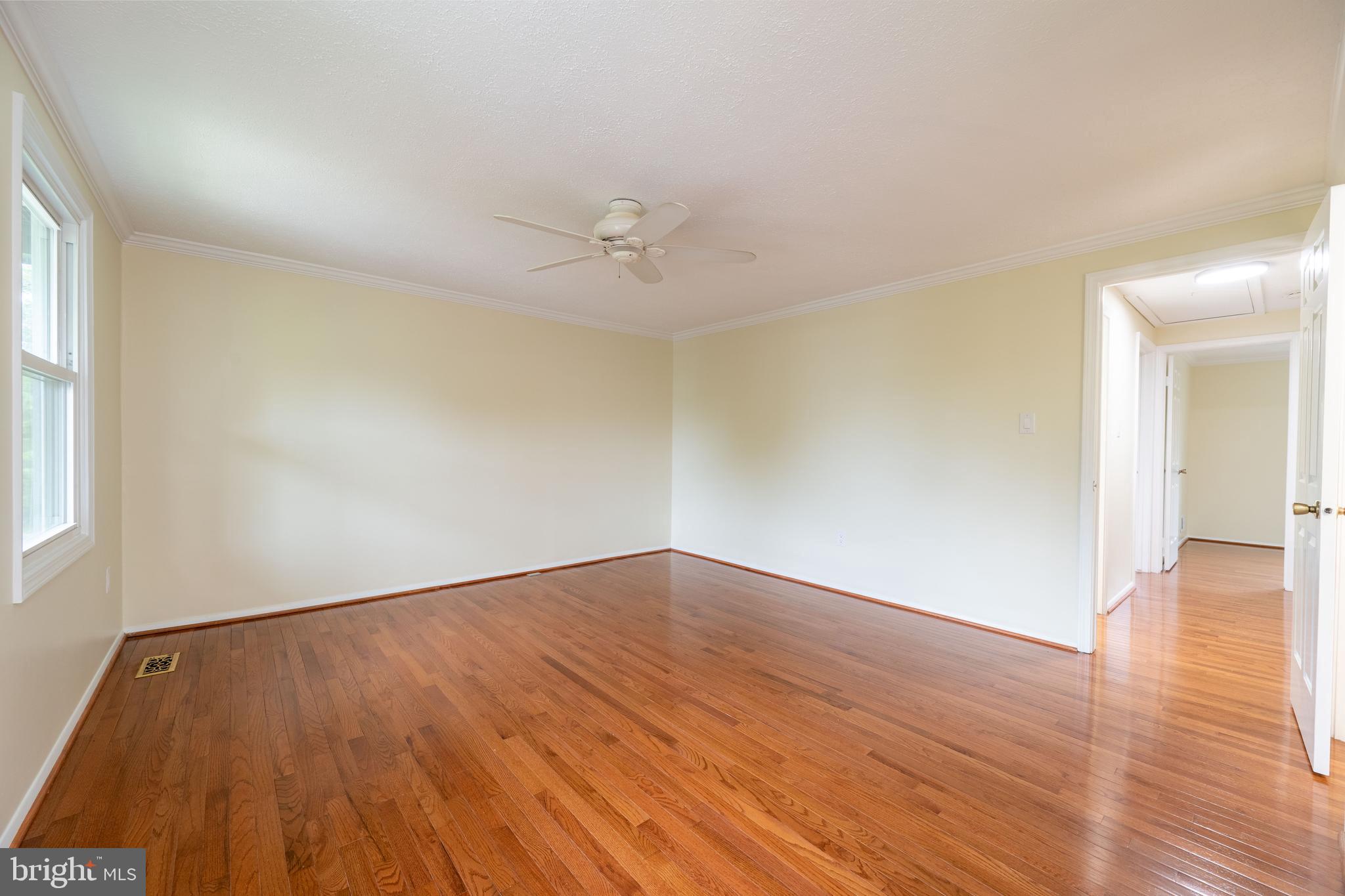 MILL CREEK SOUTH - Residential
