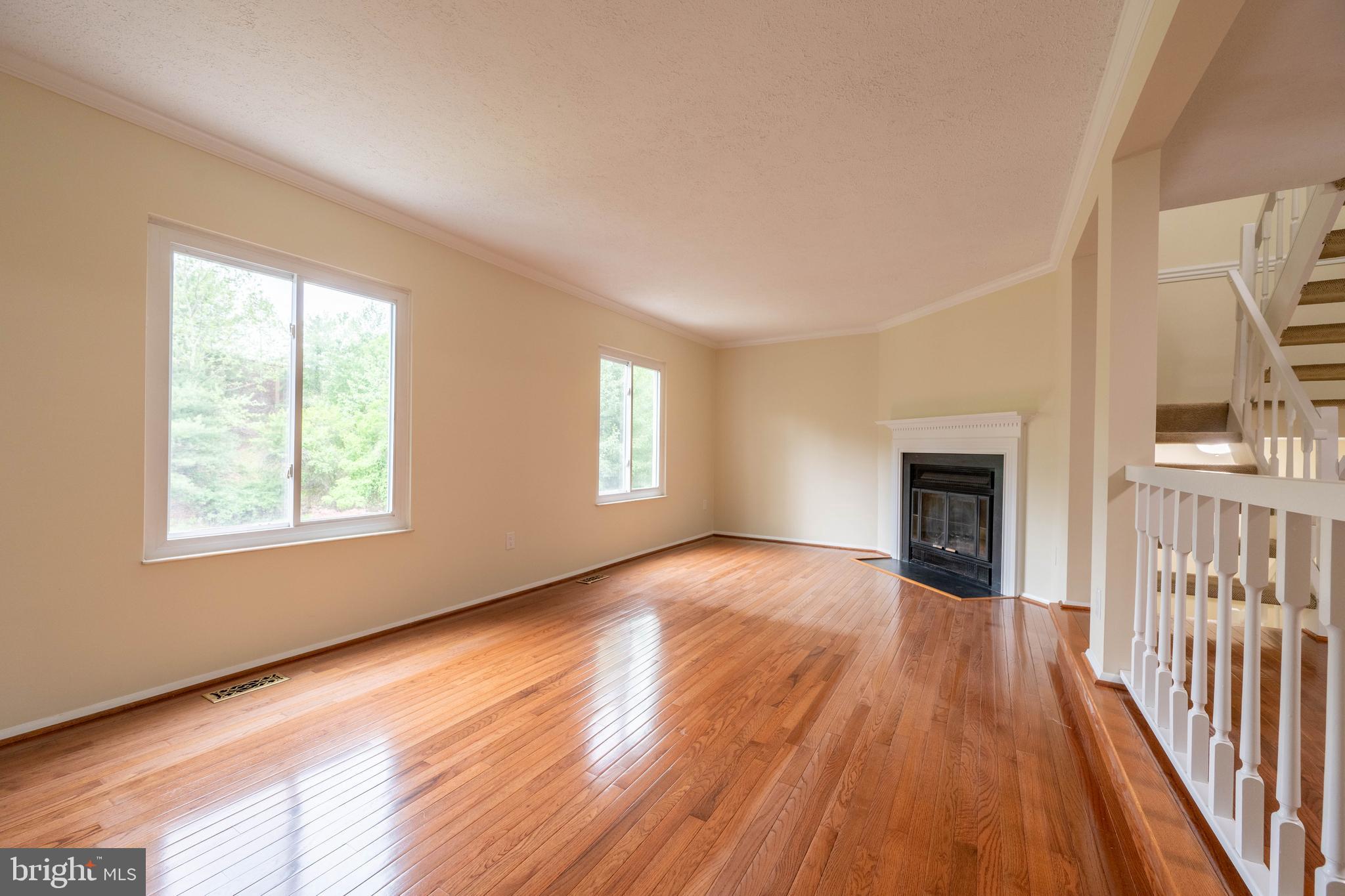 MILL CREEK SOUTH - Residential