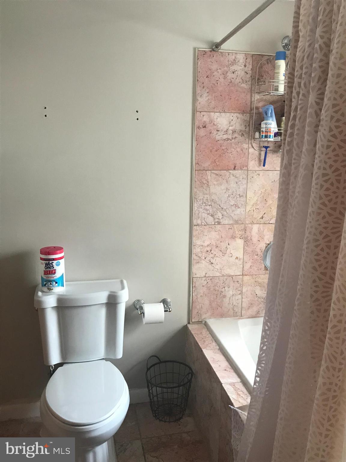 FEDERAL HILL HISTORIC DISTRICT - Residential Lease