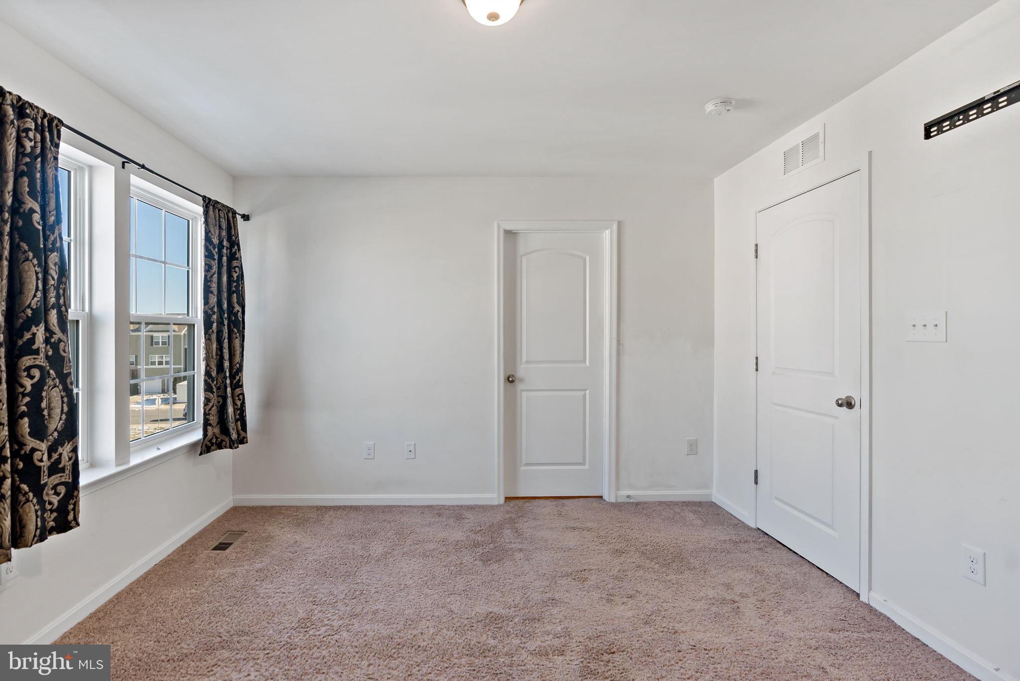 BERKELEY RIDGE - Residential Lease