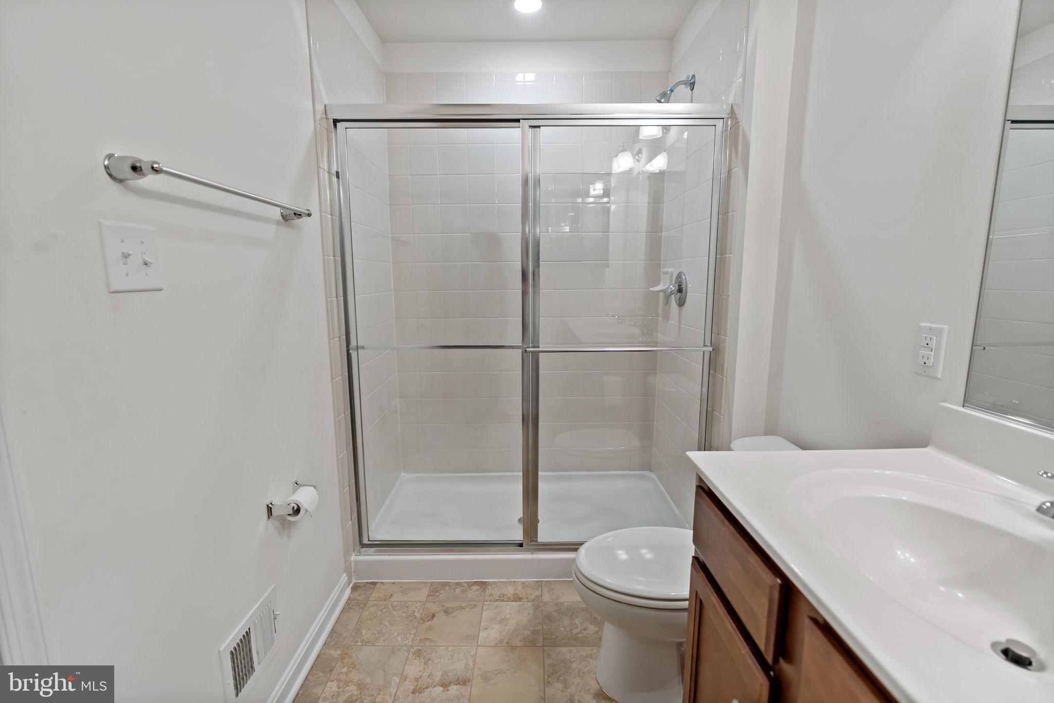 BERKELEY RIDGE - Residential Lease