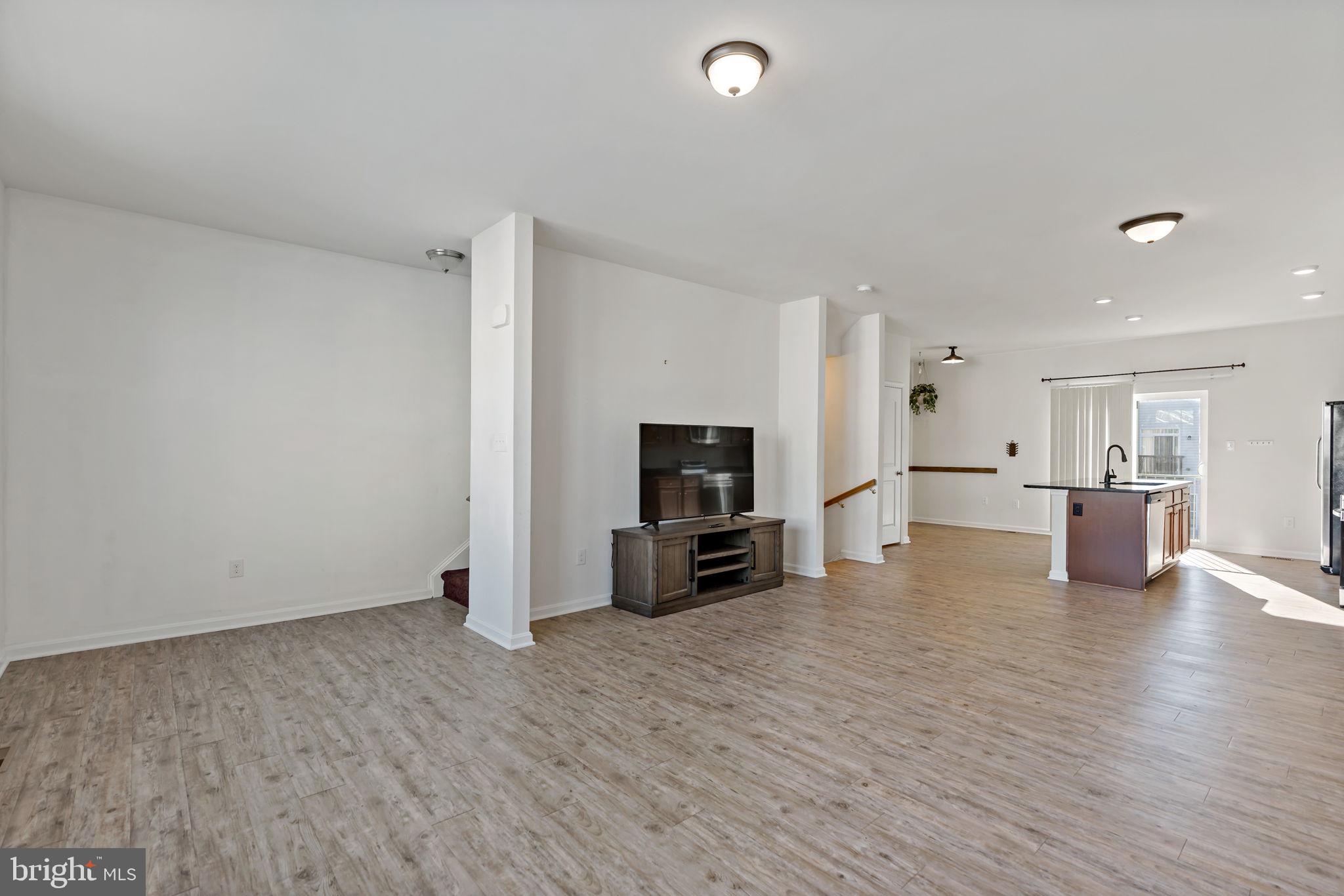 BERKELEY RIDGE - Residential Lease