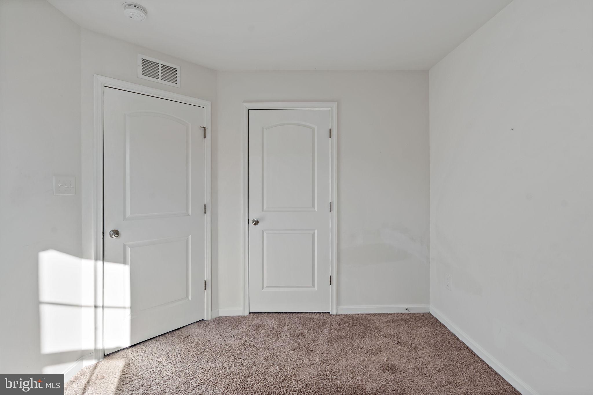 BERKELEY RIDGE - Residential Lease