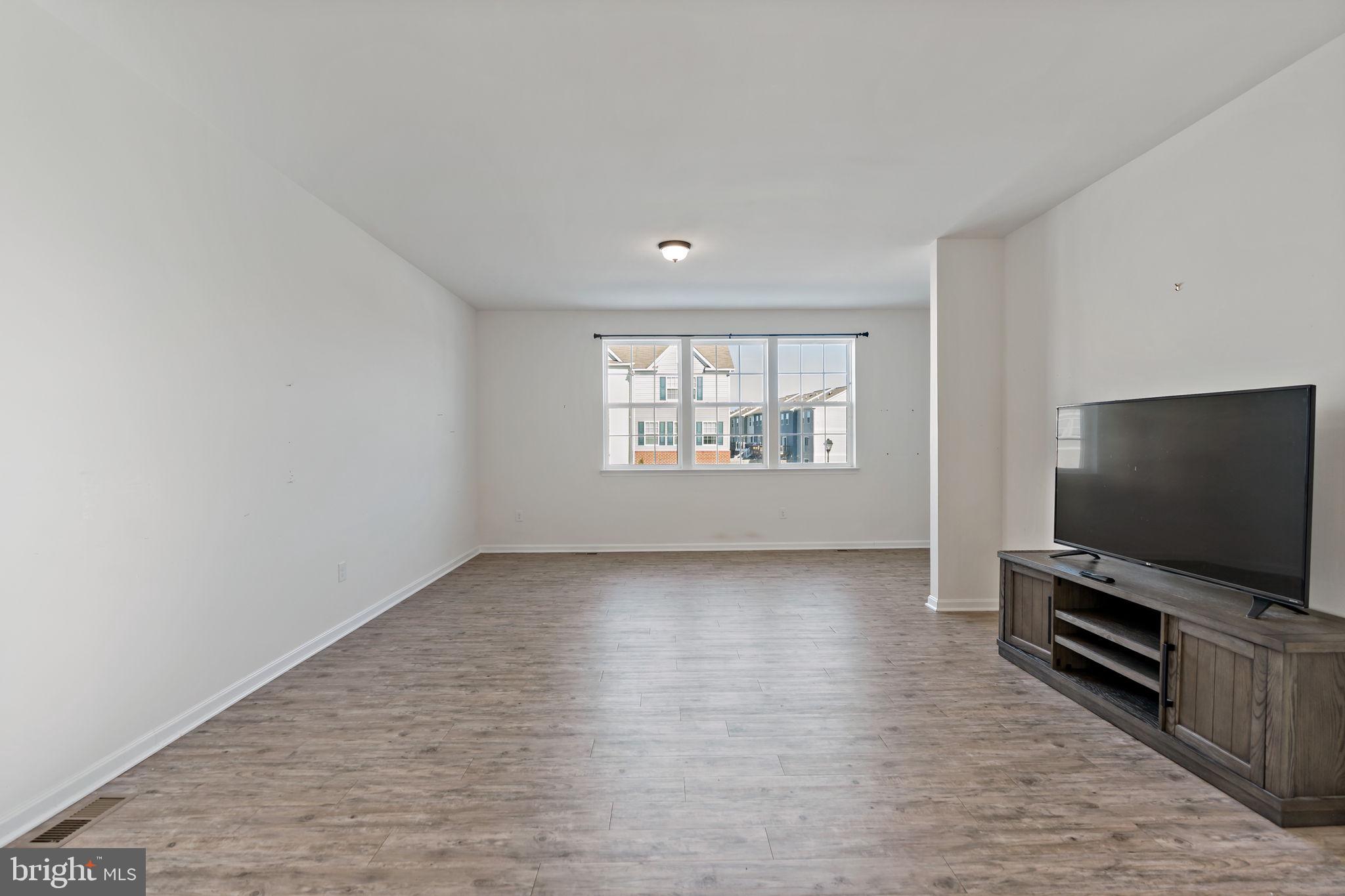 BERKELEY RIDGE - Residential Lease