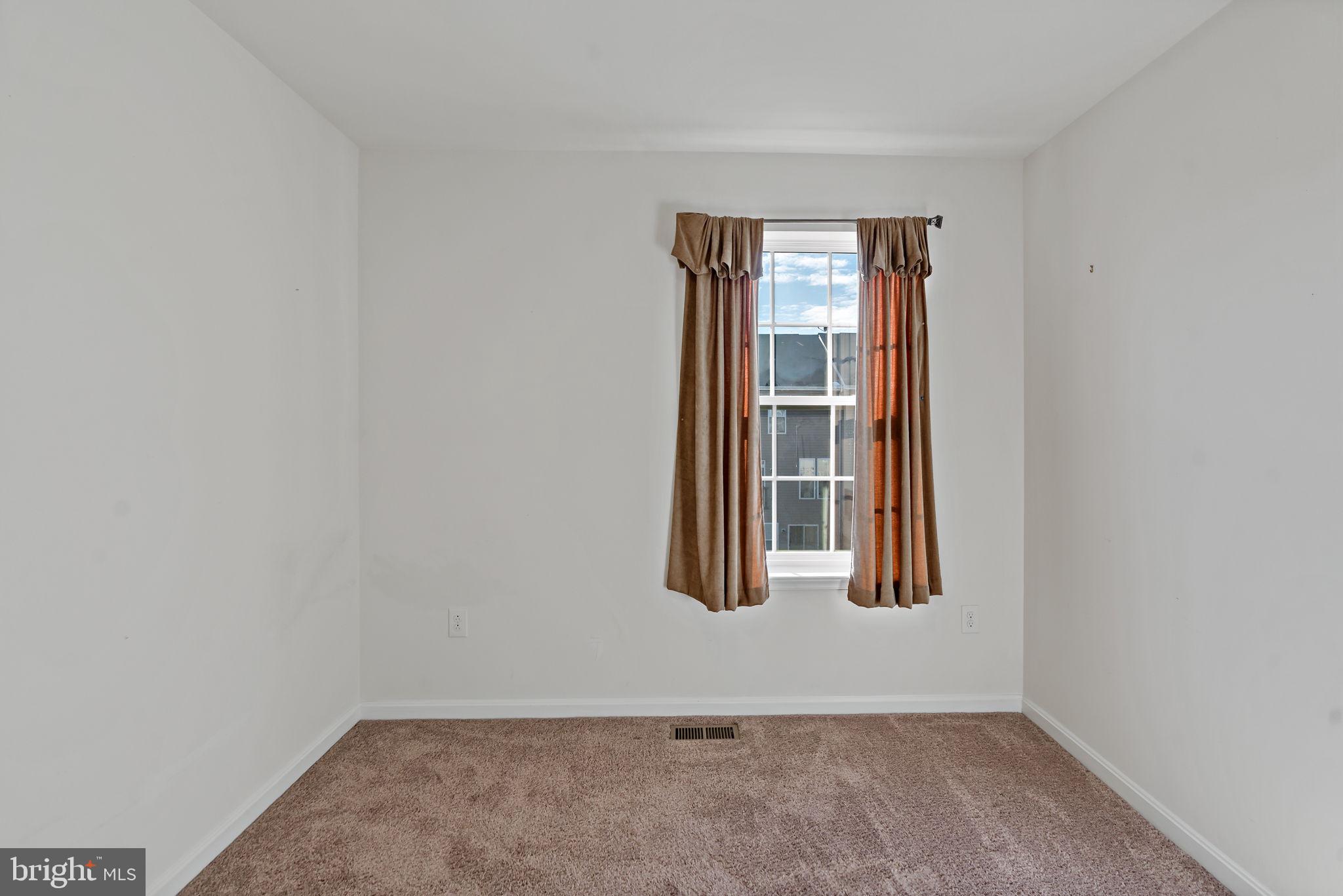 BERKELEY RIDGE - Residential Lease