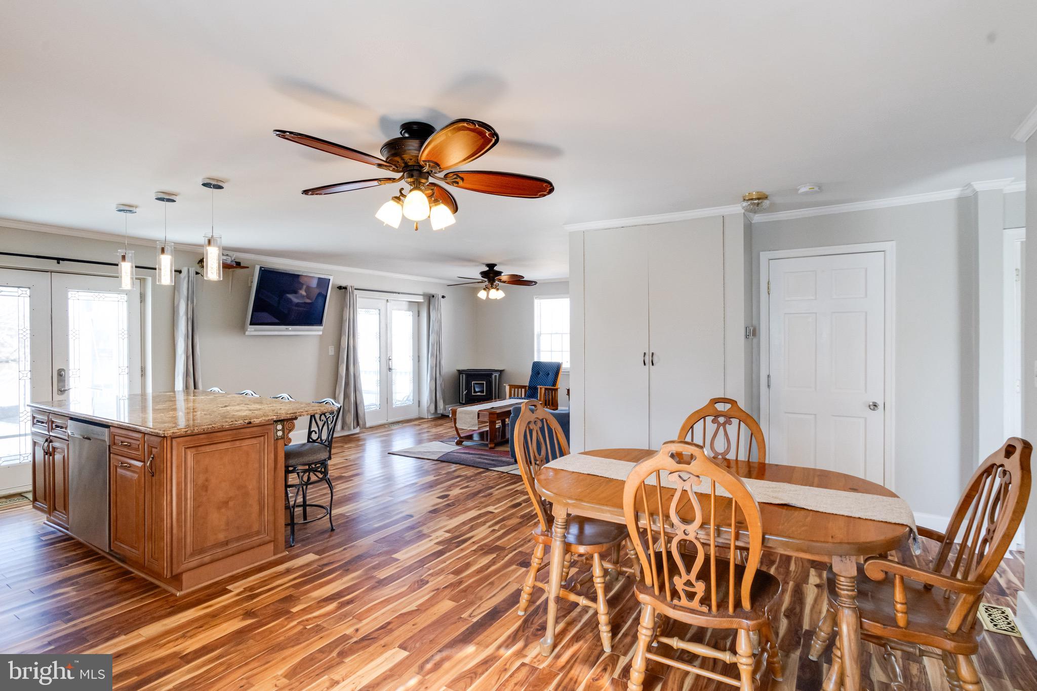 DEEP CREEK - Residential