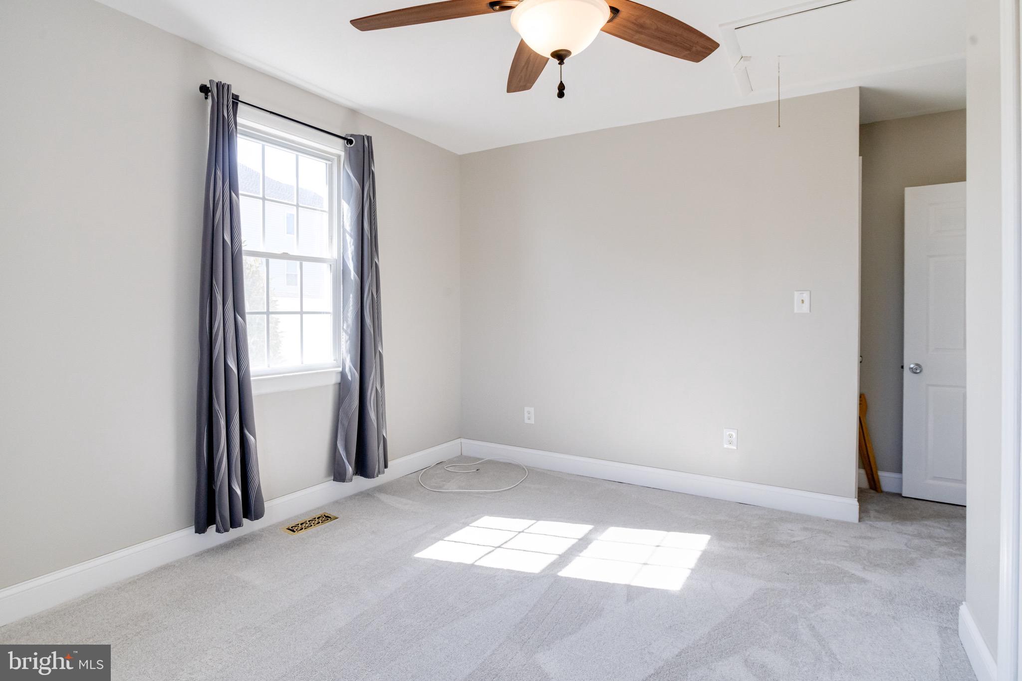 DEEP CREEK - Residential