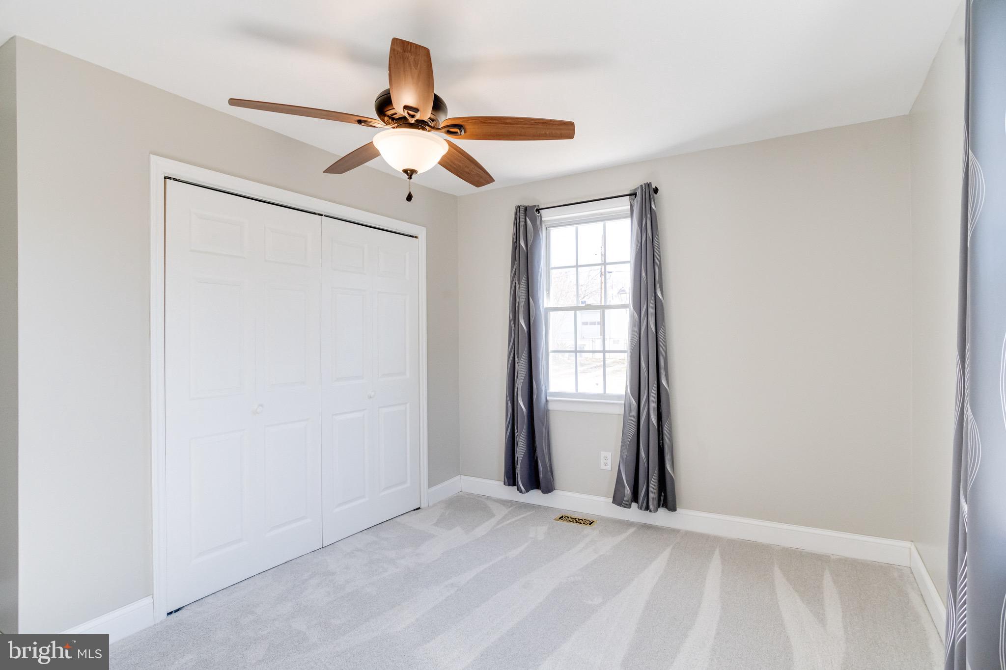 DEEP CREEK - Residential