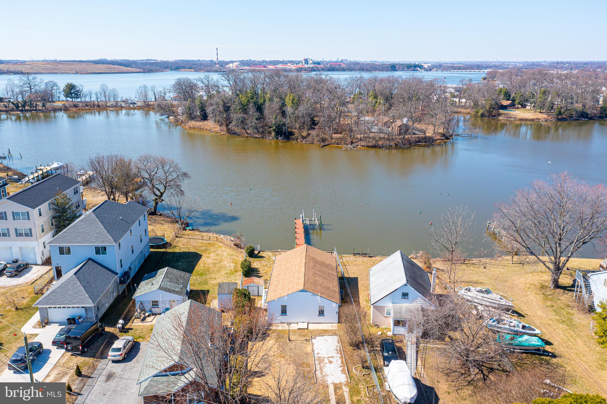 DEEP CREEK - Residential