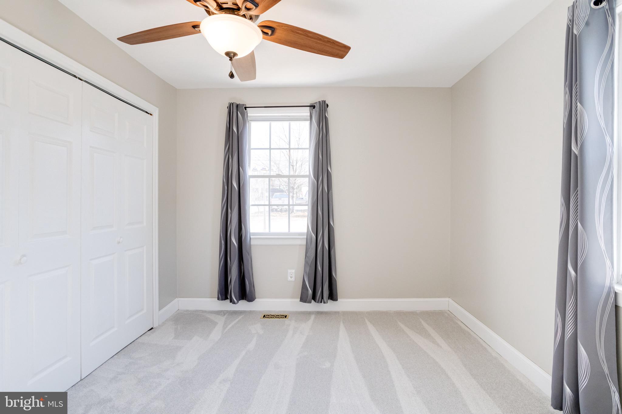 DEEP CREEK - Residential