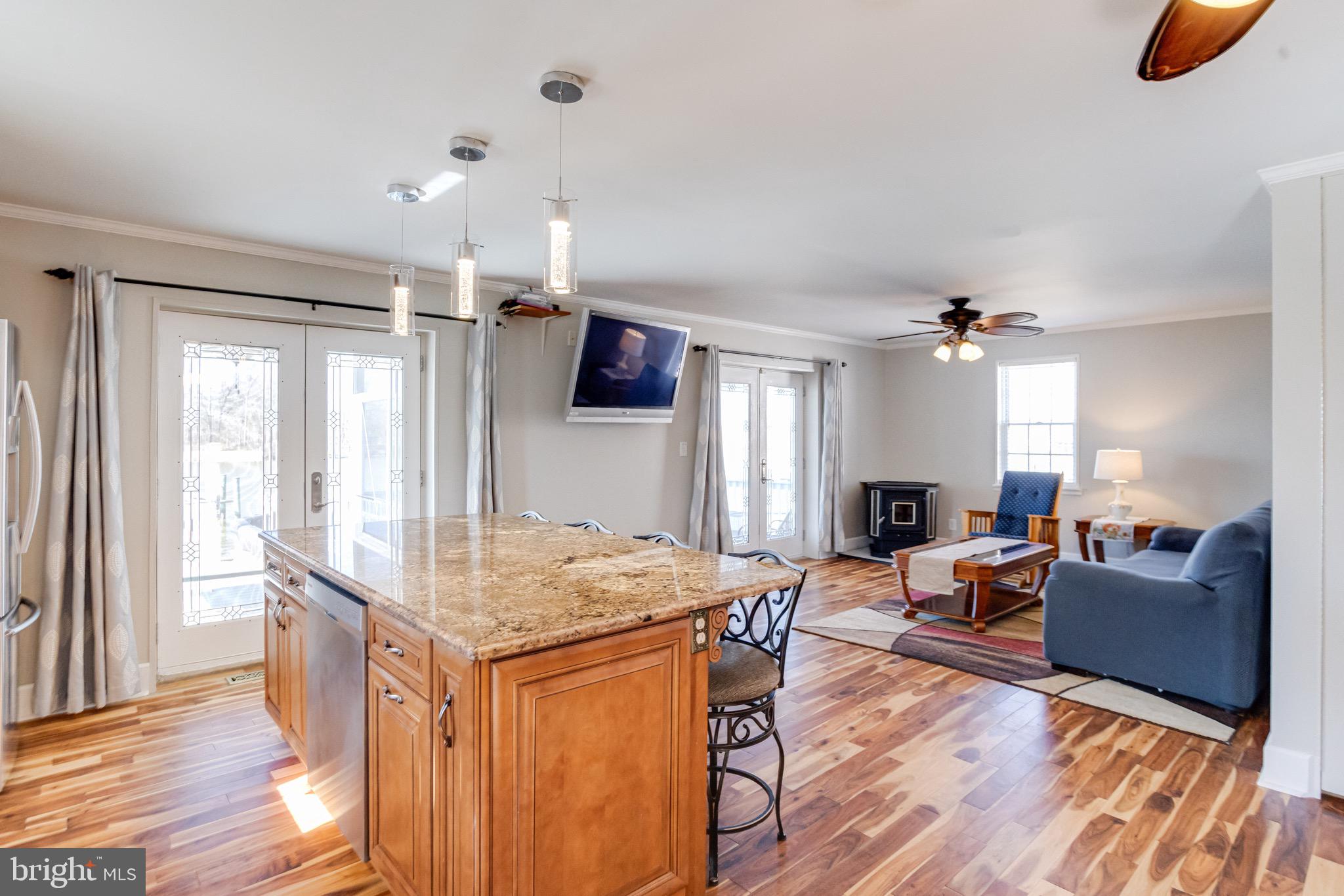 DEEP CREEK - Residential