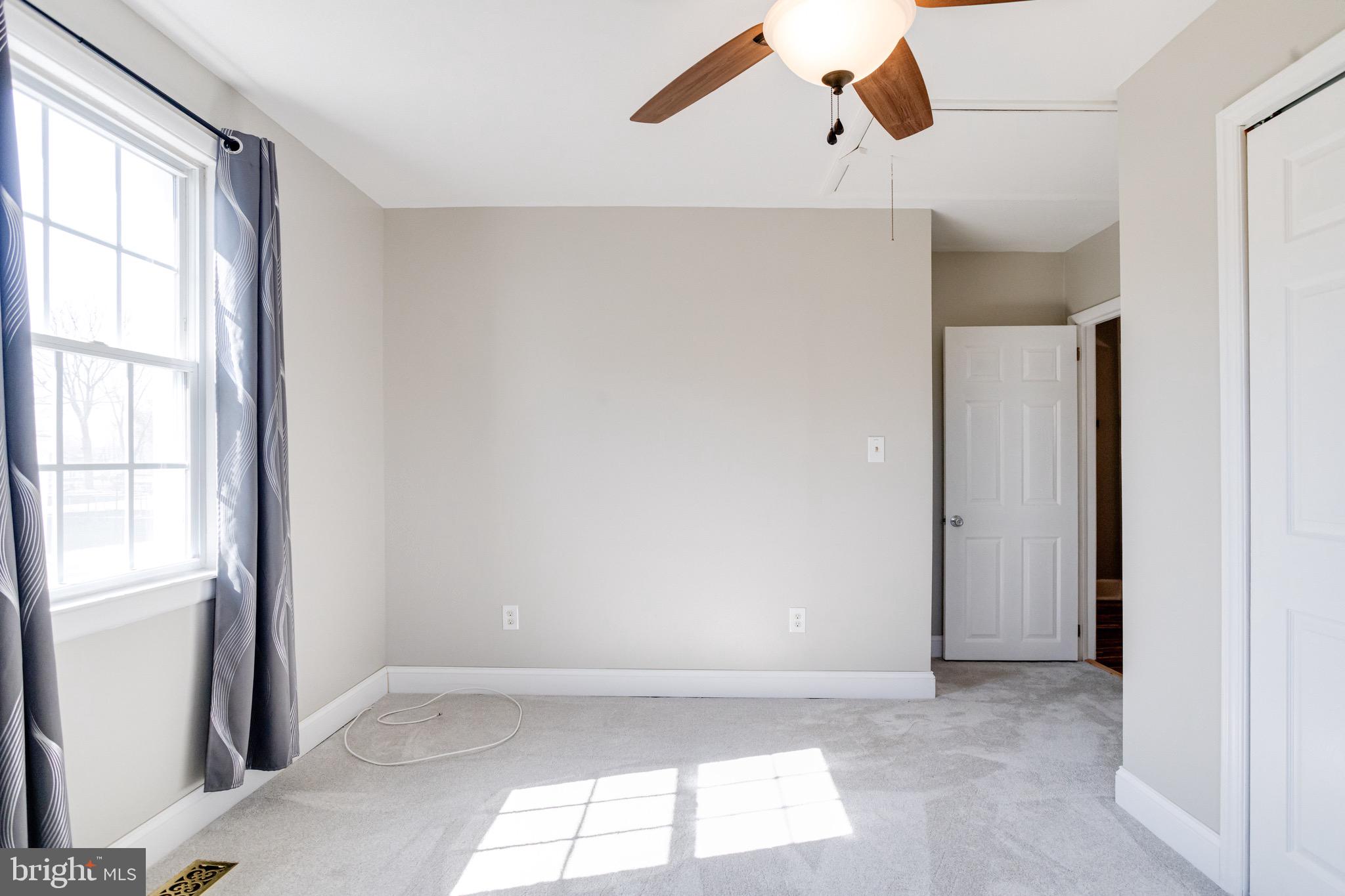 DEEP CREEK - Residential