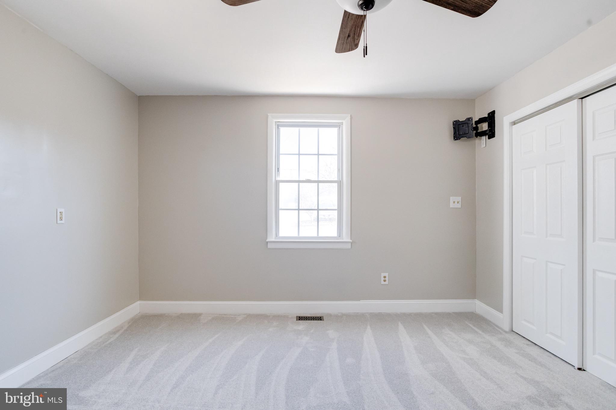 DEEP CREEK - Residential