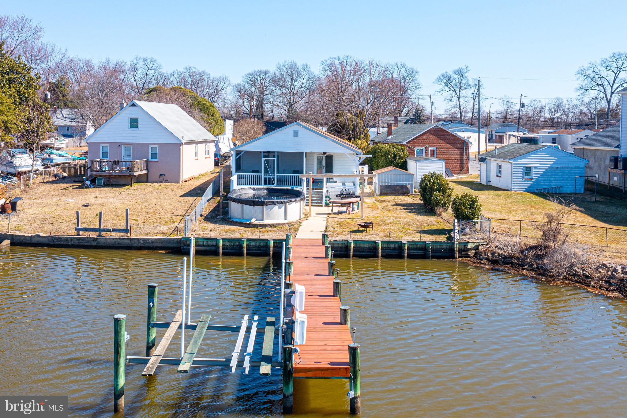 DEEP CREEK - Residential