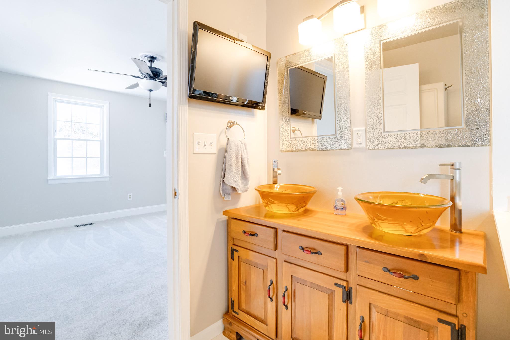 DEEP CREEK - Residential
