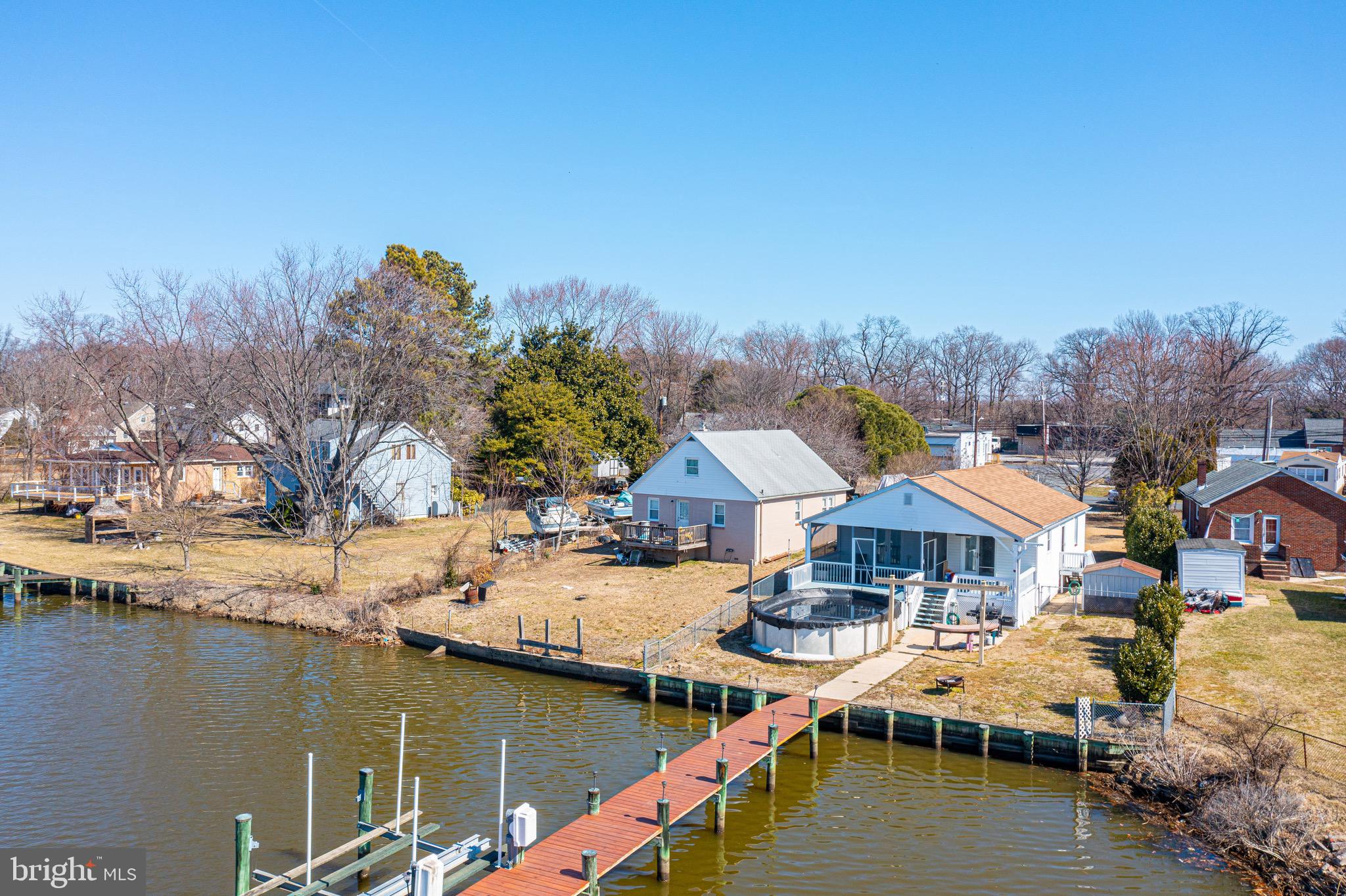 DEEP CREEK - Residential